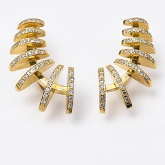 Orejeras Escultóricas Contemporáneas de Oro Amarillo de 18 K y Diamantes Blancos