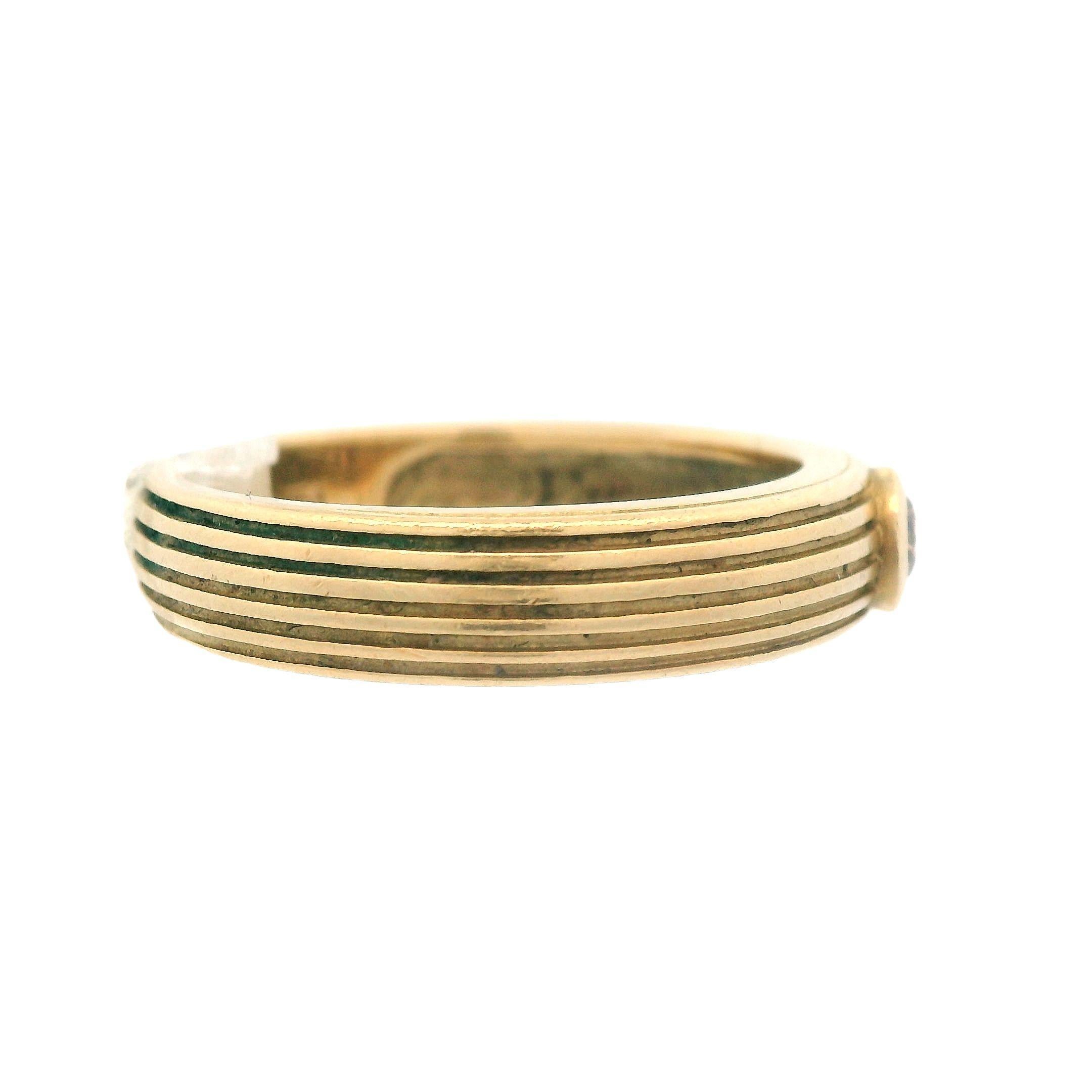 Contemporary 18k Yellow Gold Bezel Set Orange Dia Ring In Excellent Condition For Sale In Lexington, KY
