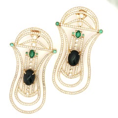 Araña Contemporánea de Diamantes, Esmeraldas y Zafiro Estrella Negra de Oro Amarillo de 18 K