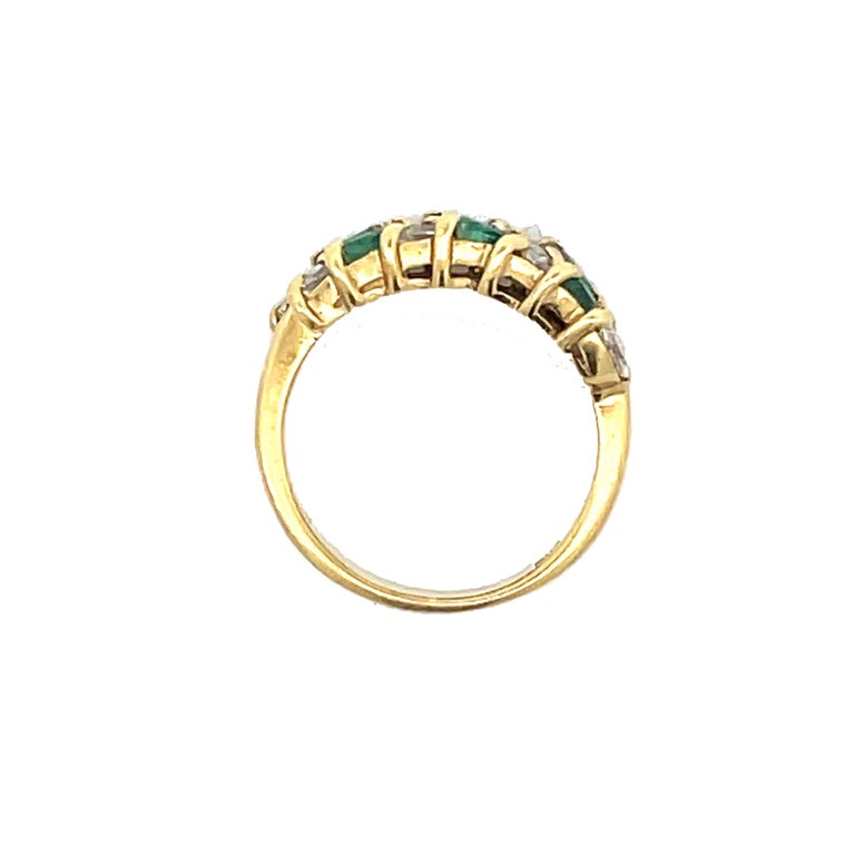 Contemporary 18K Yellow Gold Emerald and Diamond Ring For Sale at 1stDibs