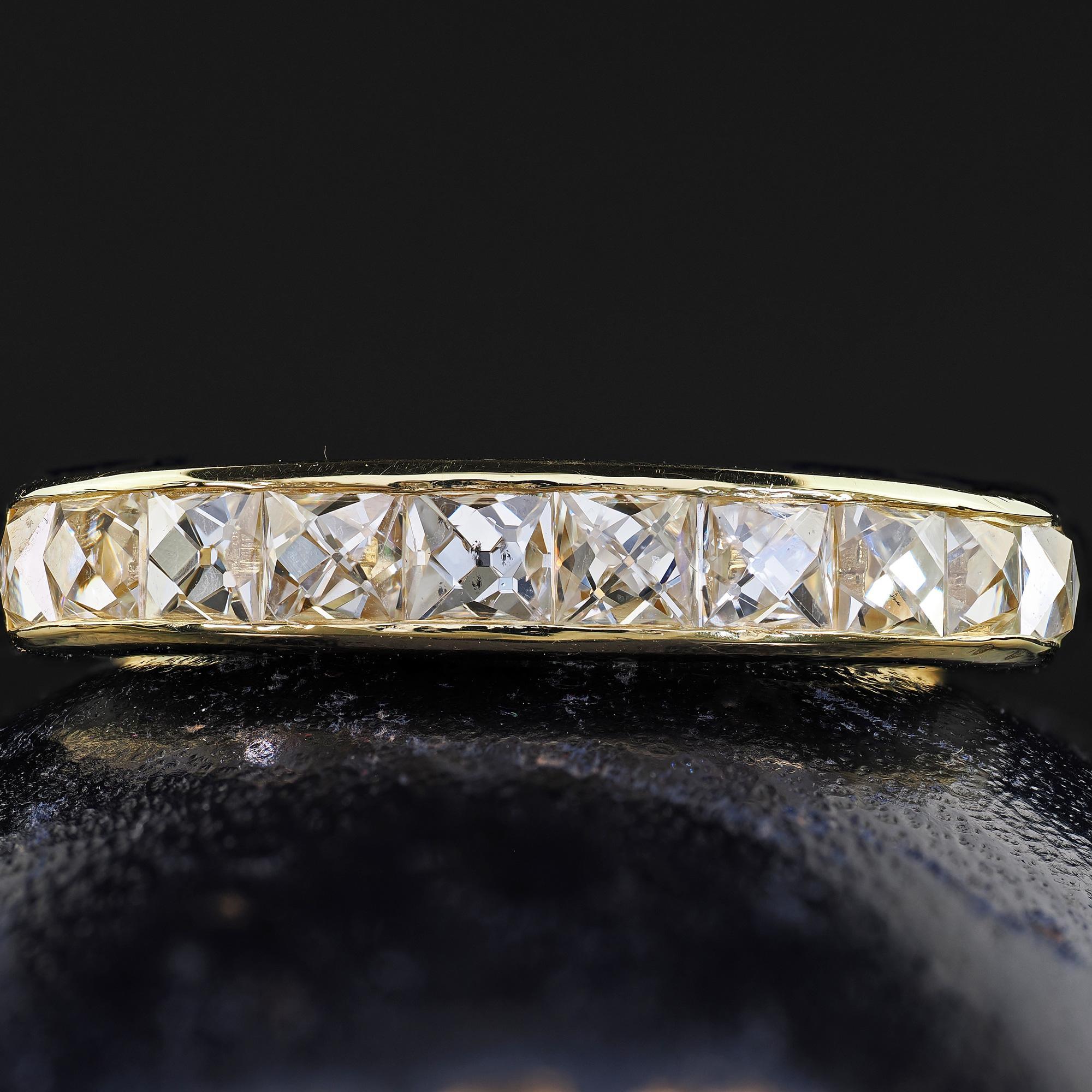 Bague contemporaine en or jaune 18K avec diamant de taille française récupéré - Taille 6 Pour femmes en vente