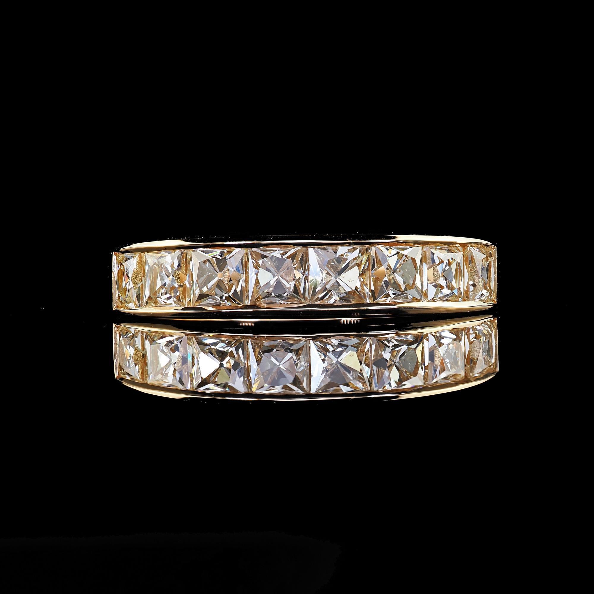 Alliance contemporaine en or jaune 18K avec diamant de taille française récupéré Pour femmes en vente