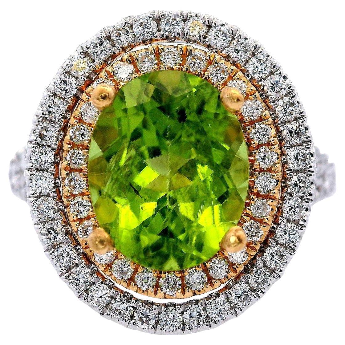 Contemporary 18kt Gold Ring mit 4,30 CTW in Peridot und Diamanten