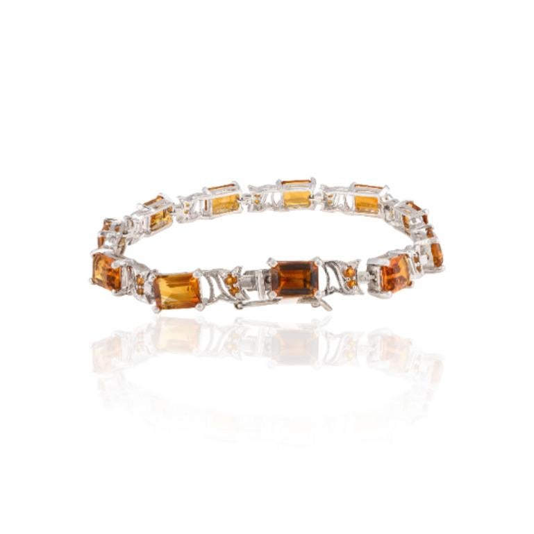 Mixed Cut Handmade 19.9 ct Natural Citrine Gemstone Bracelet for Mother Gift in 925 Silver For Sale