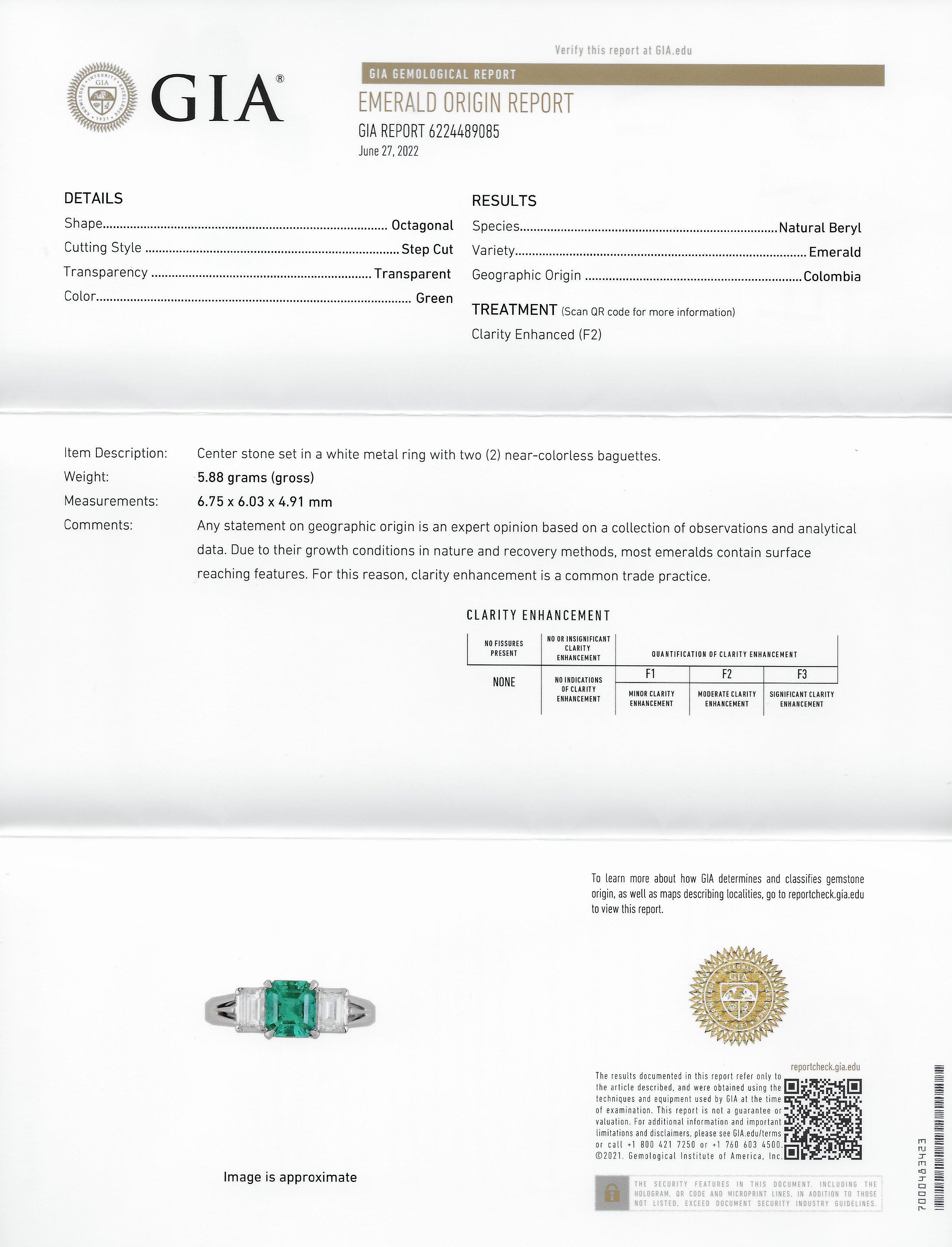 Contemporary 2.01 Carats Colombian Diamond Platinum Three Stone Ring GIA 5
