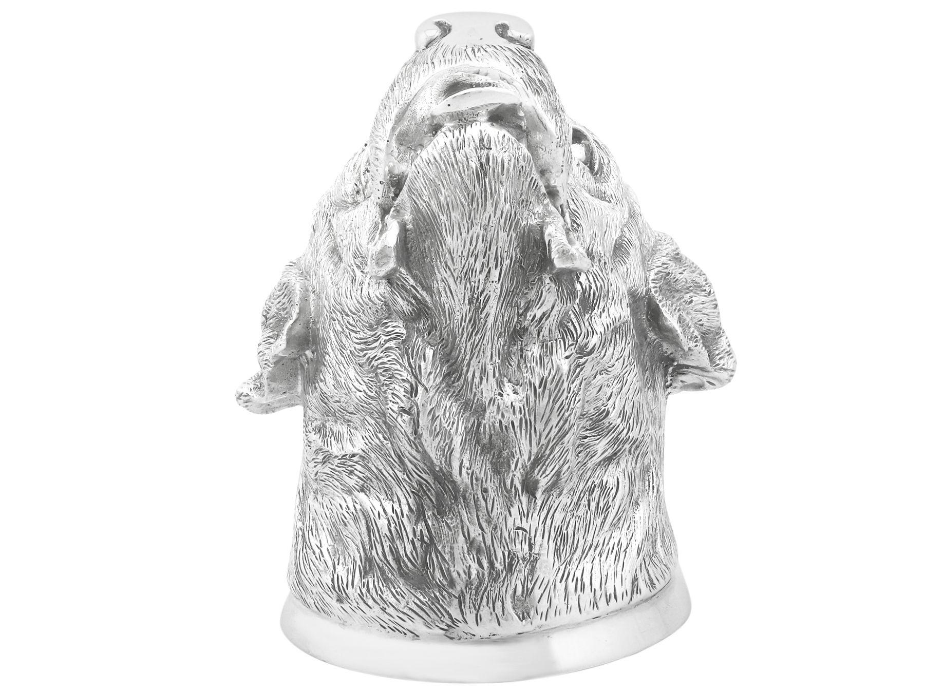 Estribera contemporánea de plata de ley de James R. Biggins en venta 2
