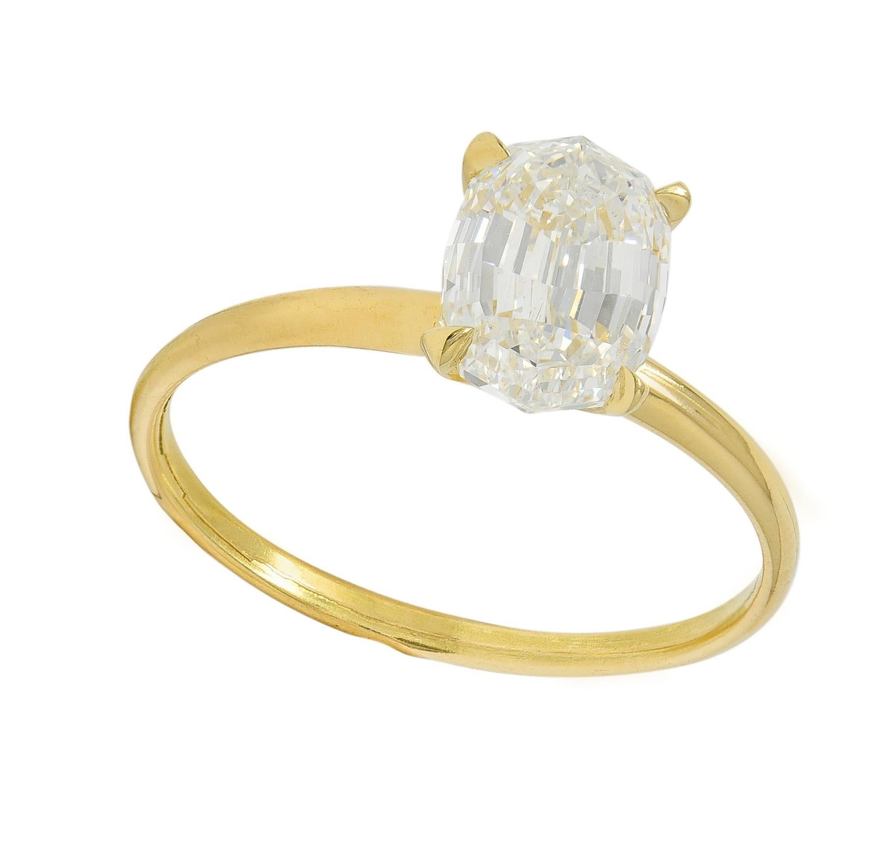 Anello di fidanzamento solitario in oro 18 carati Contemporary con diamante ovale da 2,06 CTW GIA in vendita 4