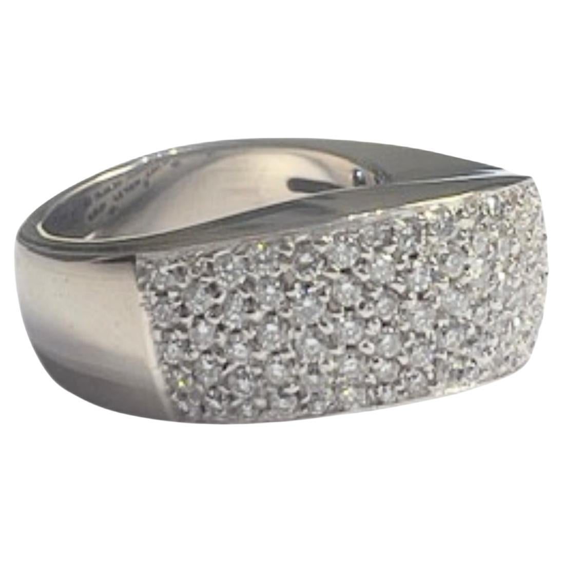 Contemporary 20th Century Diamond 18K Gold Ring