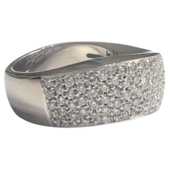 Contemporary 20th Century Diamond 18K Gold Ring