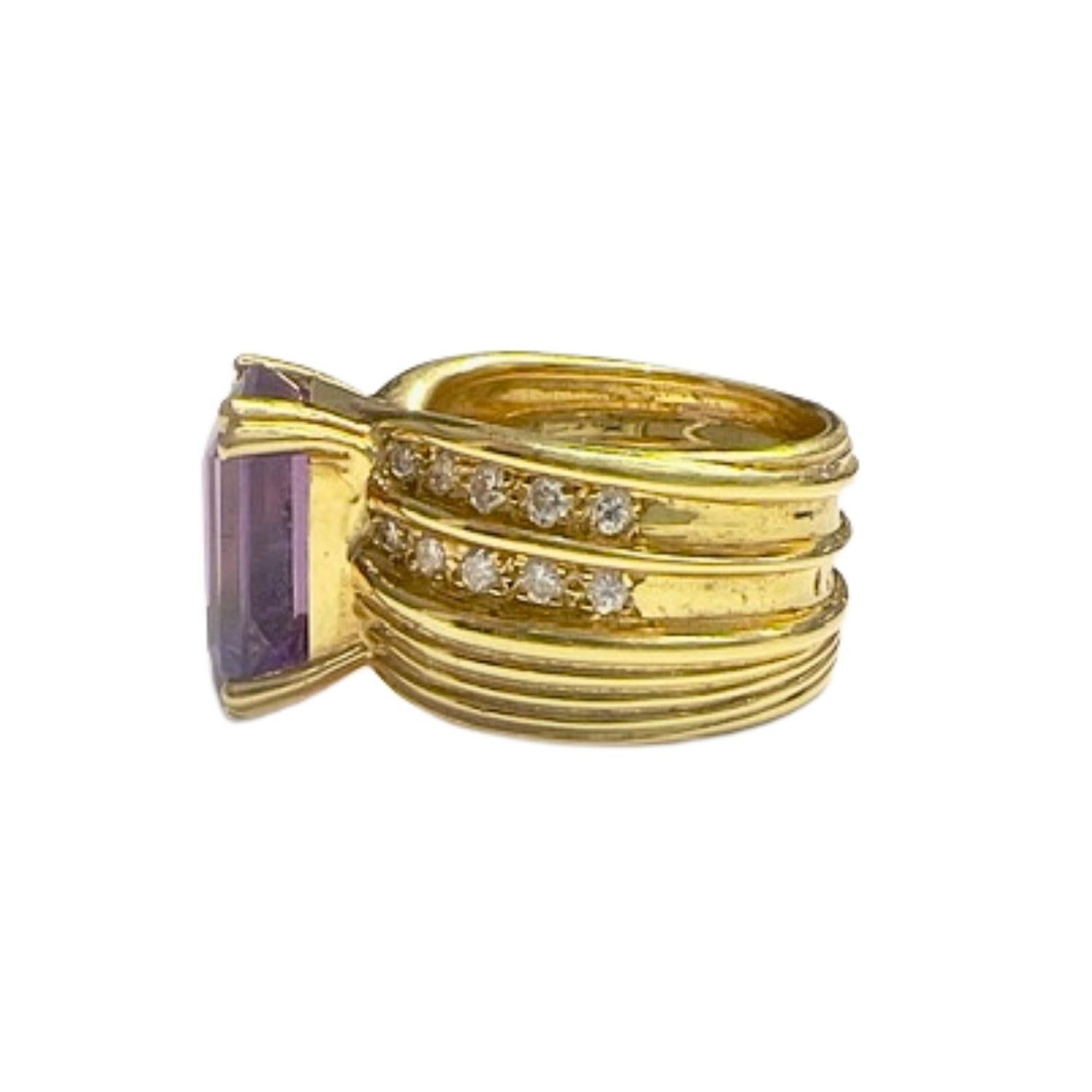 Contemporary 20th Century Diamond and 6.07 carats Amethyst Gold Ring In Good Condition In MADRID, ES