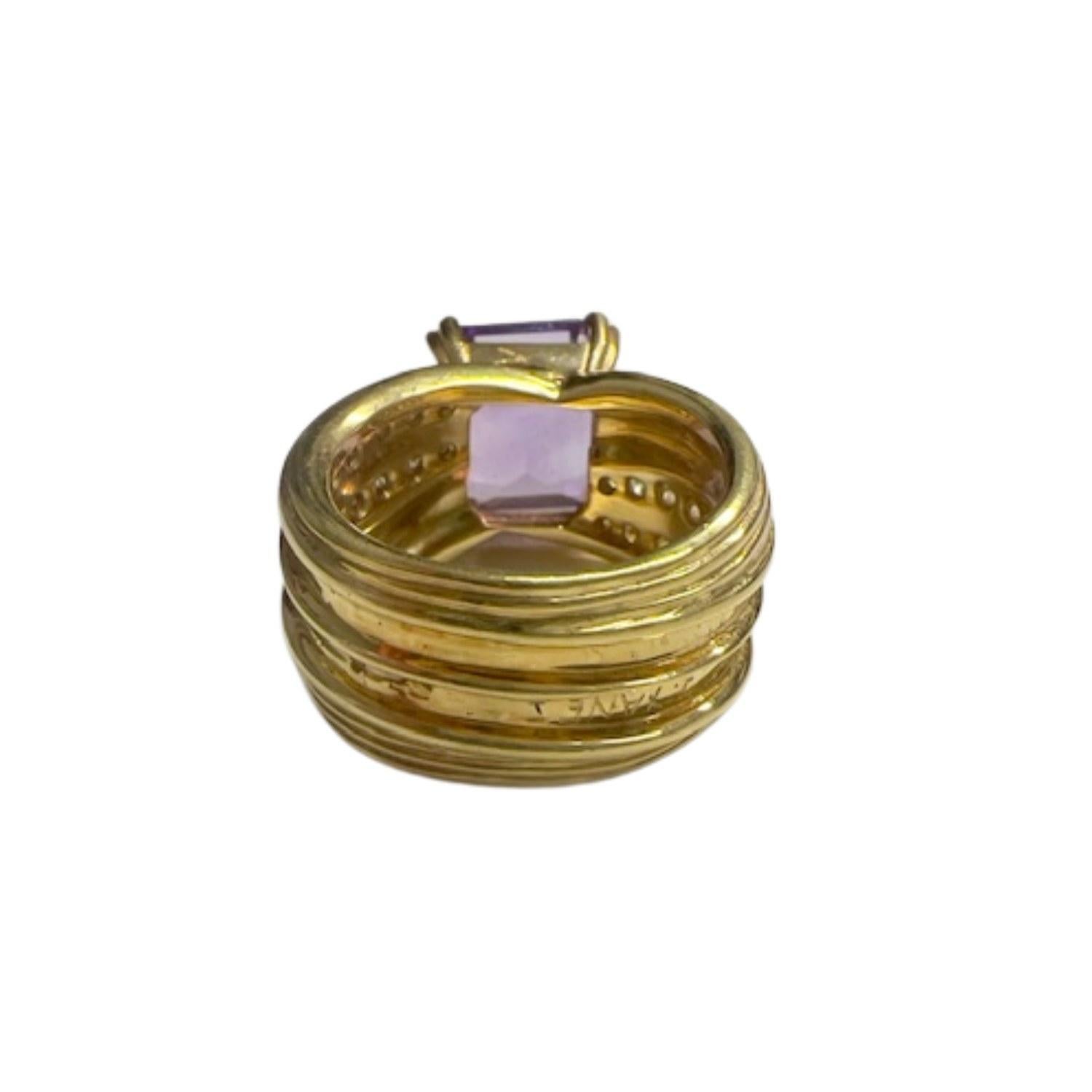 Contemporary 20th Century Diamond and 6.07 carats Amethyst Gold Ring 2