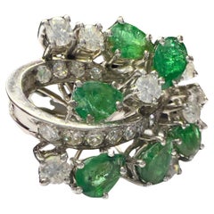 Contemporary 20th Century Ring 1 ct Diamanten & 1,80 ct Smaragde in 18k Gold