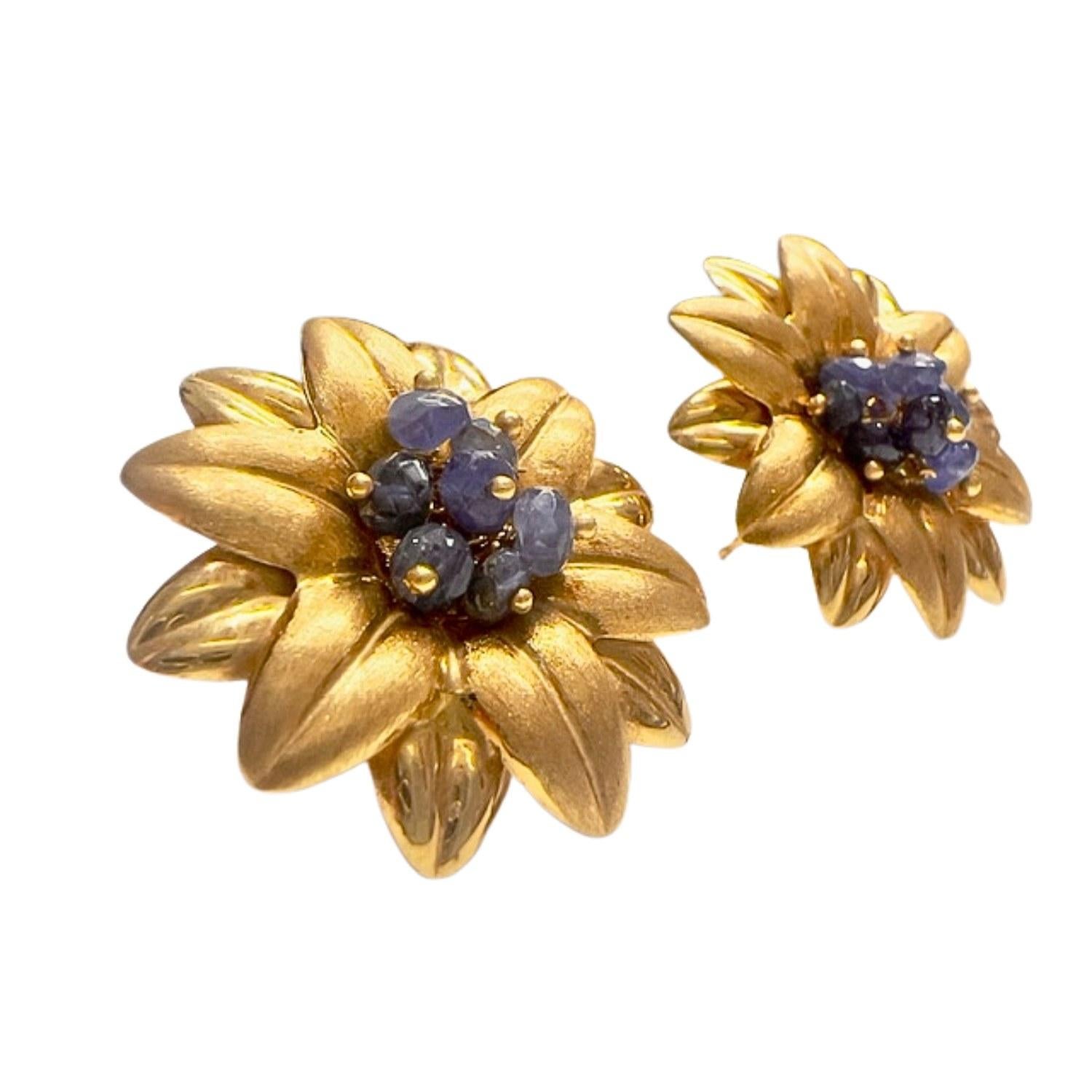 Boucles d'oreilles contemporaines du 20e siècle en or et saphir de 3,6 carats Bon état - En vente à MADRID, ES