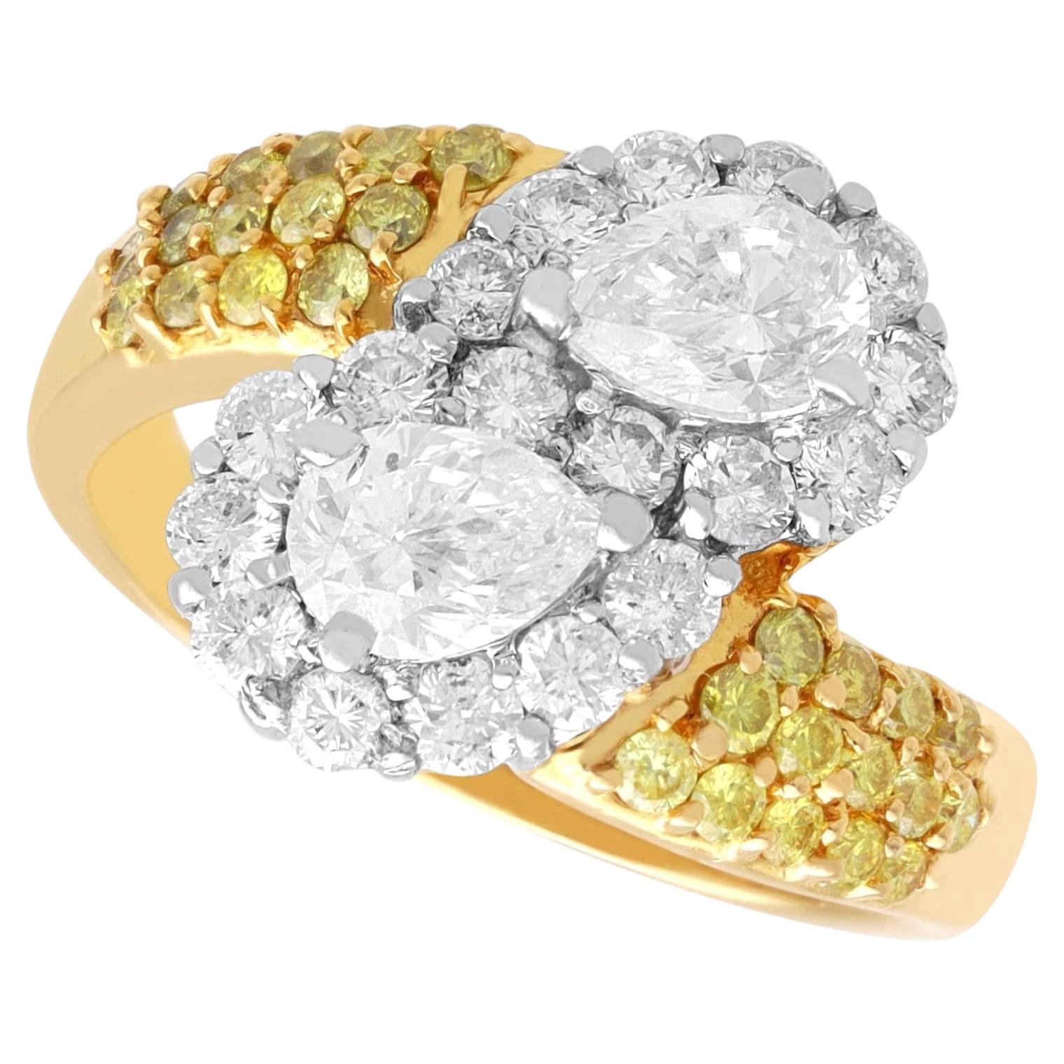 Contemporary 2.10 Carat White and Yellow Diamond 18k Yellow Gold Twist Ring