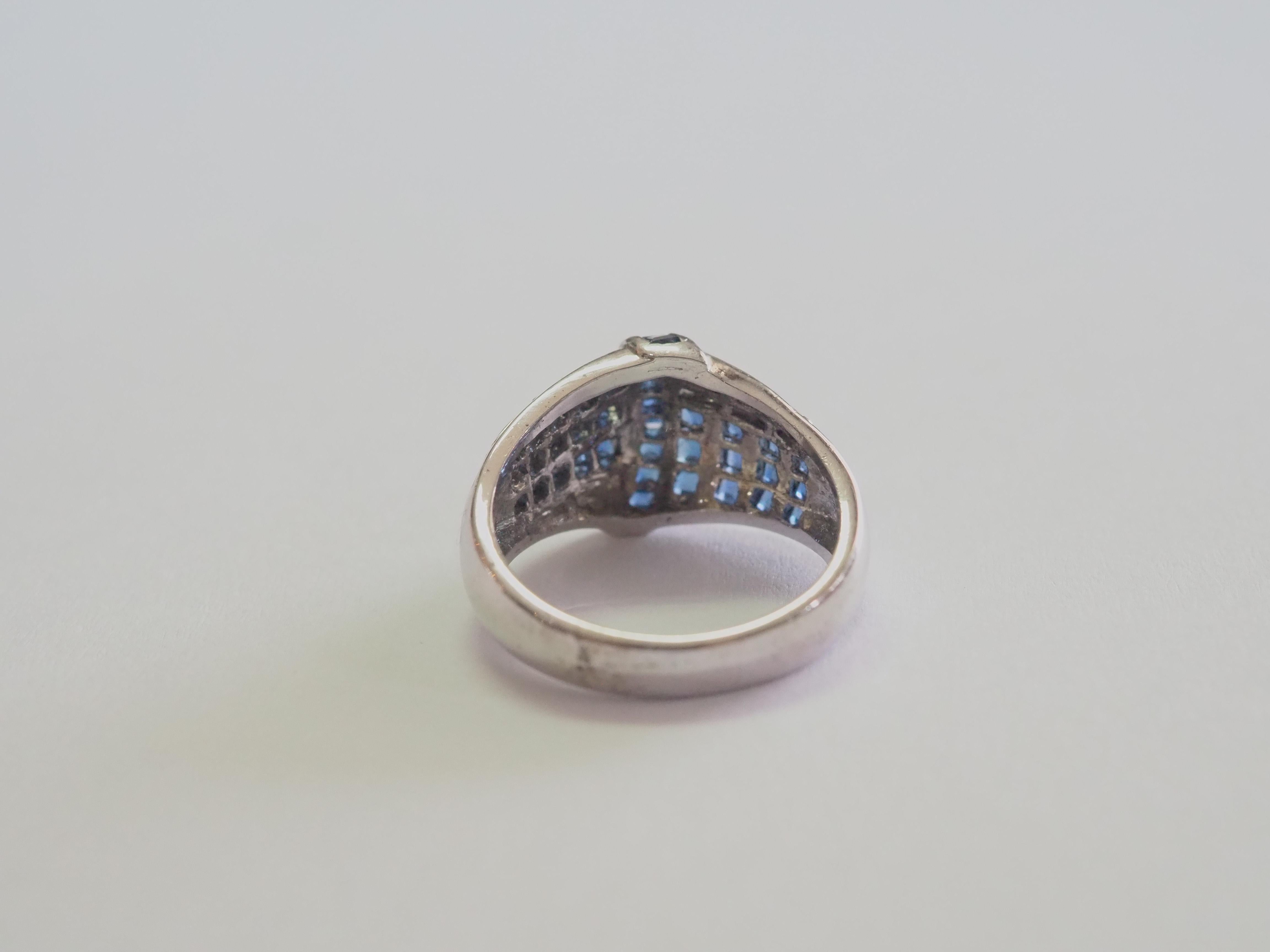 Square Cut No Reserve- Contemporary 2.10ct Blue Sapphire & CZ Sterling Silver Band Ring For Sale