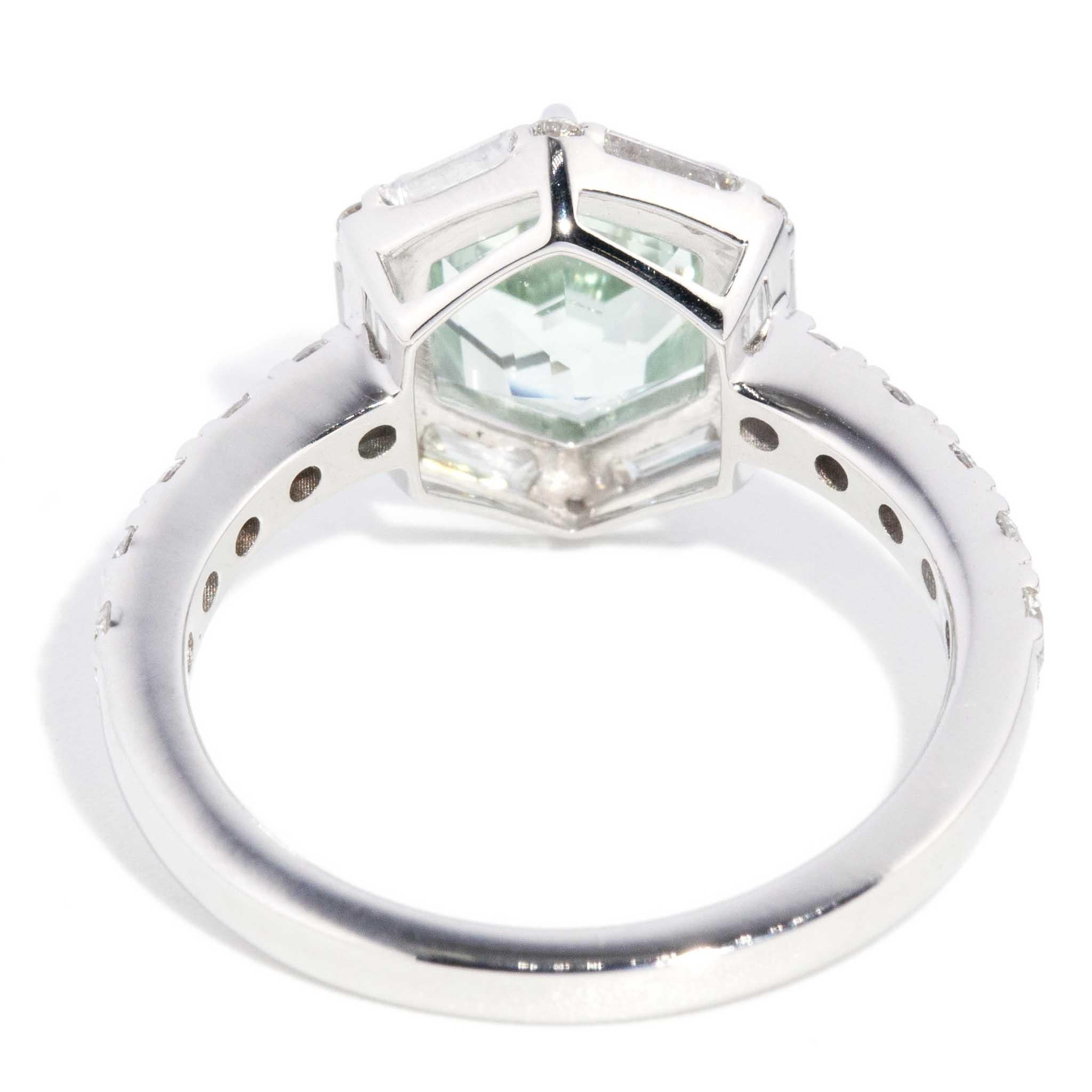 Contemporary 2.10ct Tourmaline & Diamond Hexagonal Ring 18ct White Gold For Sale 6