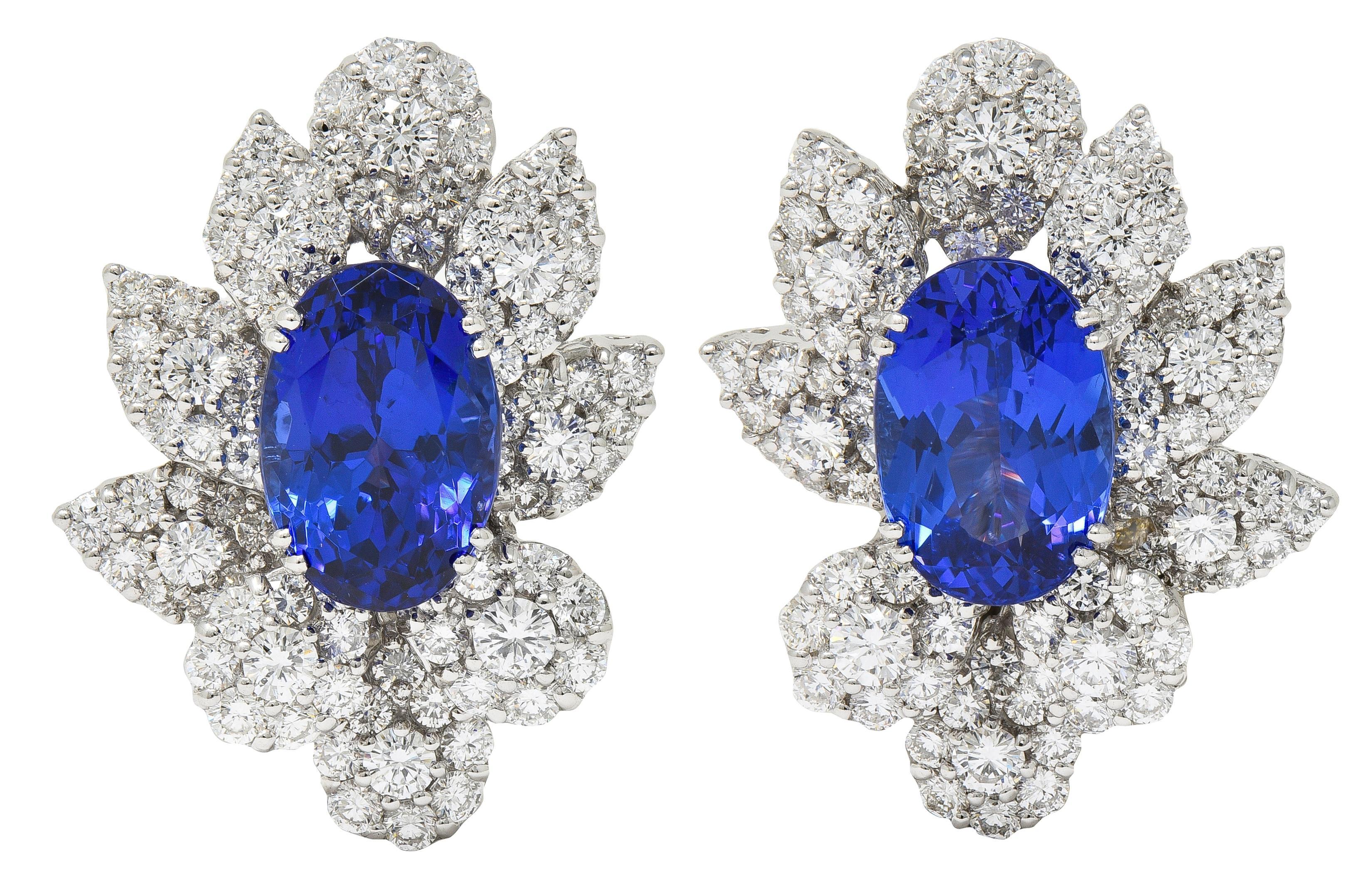 Boucles d'oreilles contemporaines 21.16 CTW Tanzanite Diamant Or blanc 18 carats floral