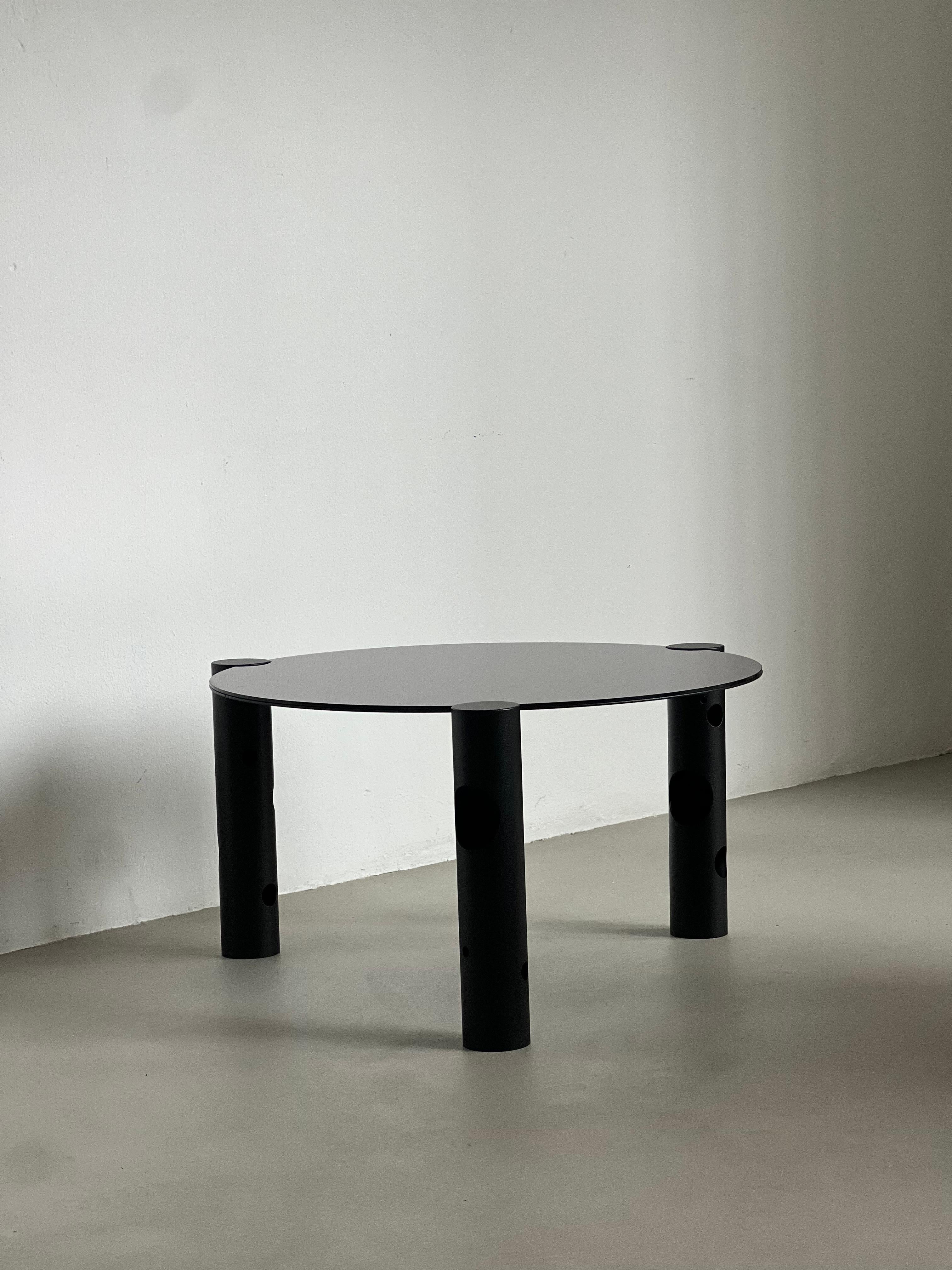 Contemporary 21st Century Silos Couchtisch von Spinzi, Industrielle Sammlerstücke im Angebot 3