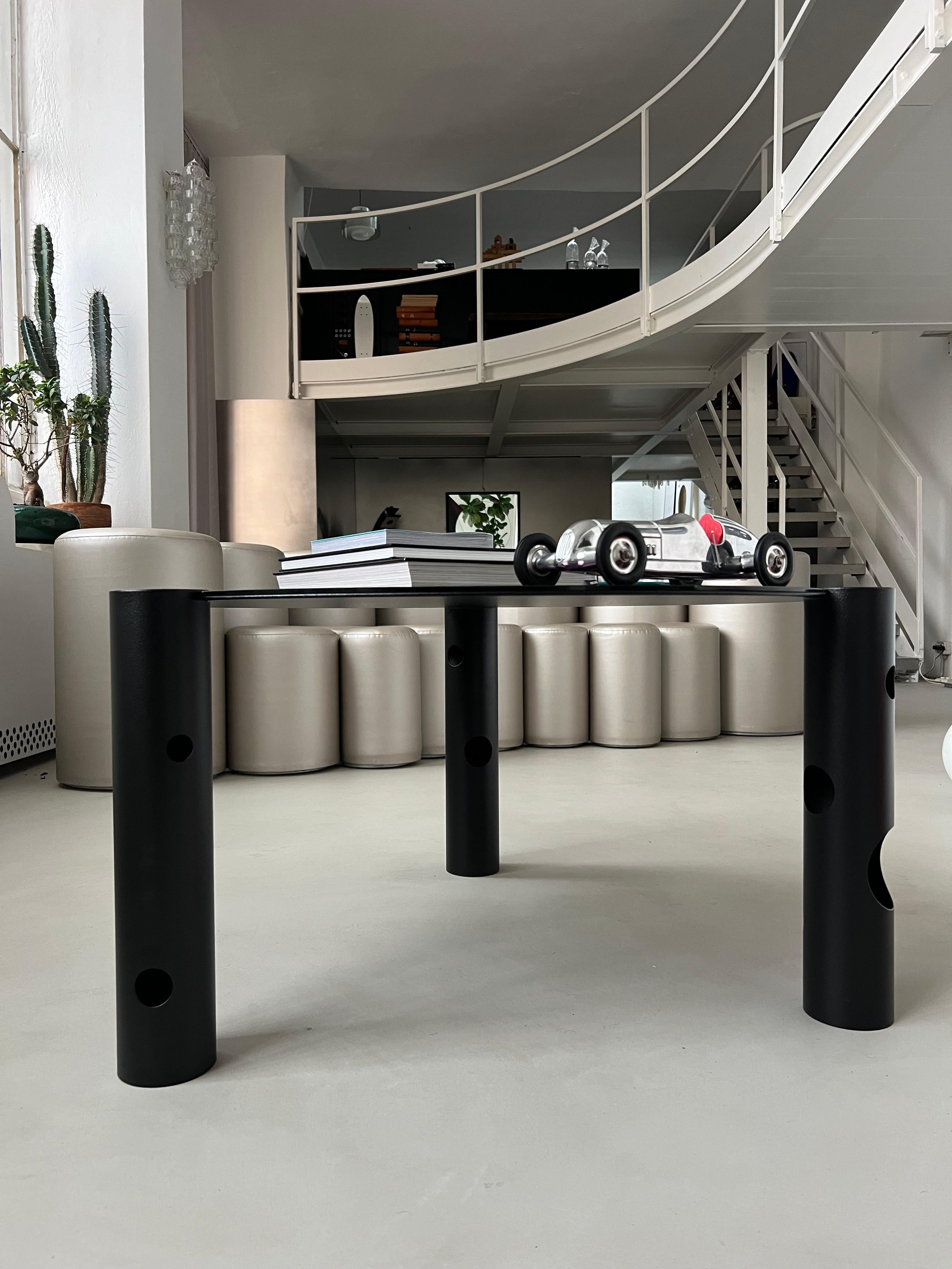 Contemporary 21st Century Silos Couchtisch von Spinzi, Industrielle Sammlerstücke im Angebot 11