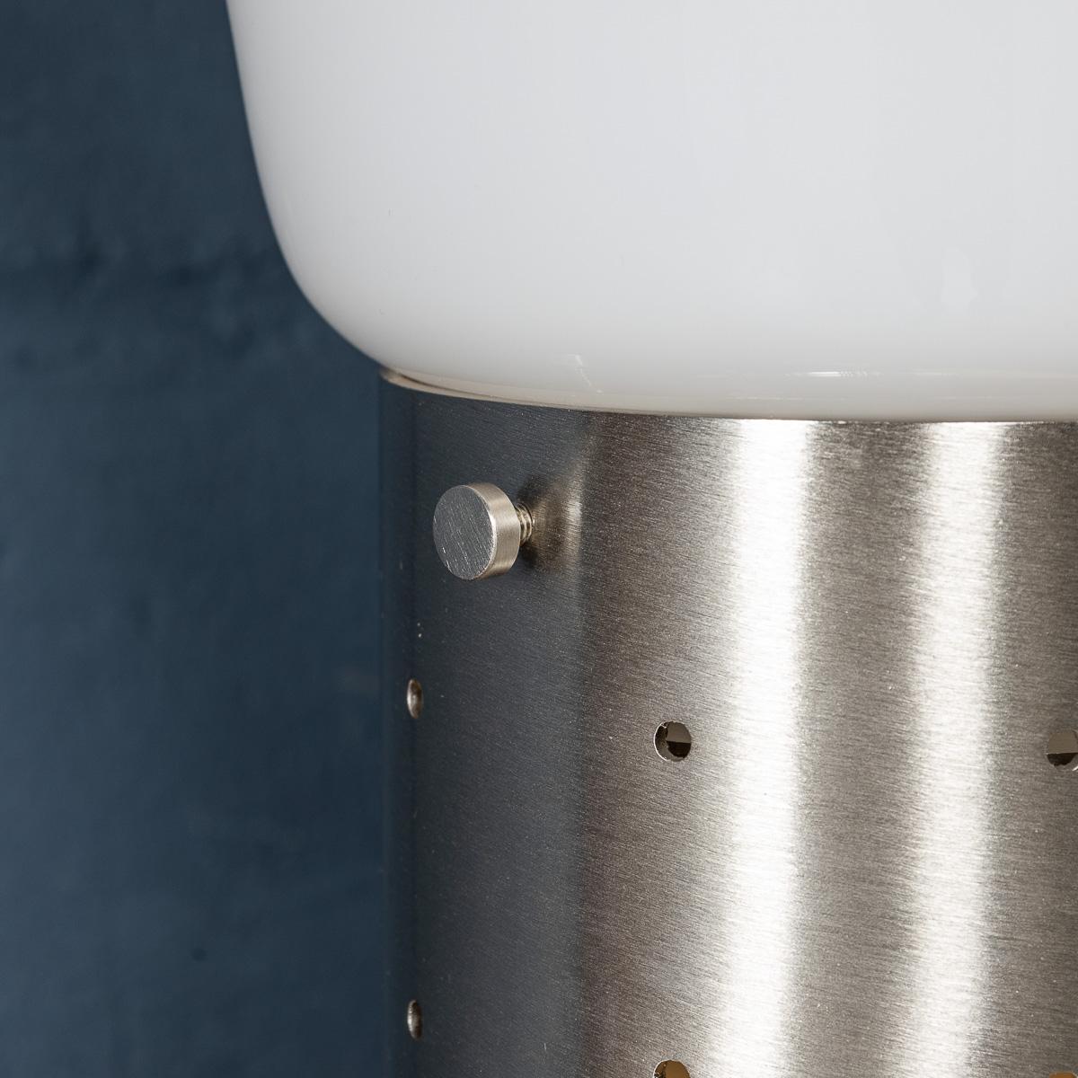 Zeitgenössische italienische Tisch-/Stehlampe 