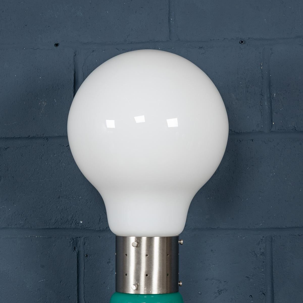 Zeitgenössische italienische Tisch-/Stehlampe 