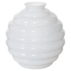 Zeitgenössische 21stC Murano Kunstglas Vase In Opalescent White By Venini c.2015