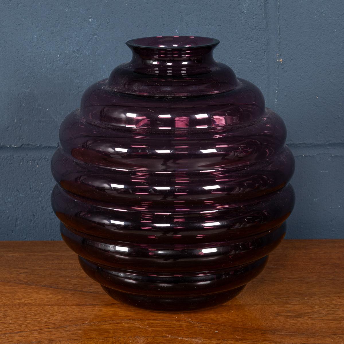 Zeitgenössische 21stC Murano Kunstglas Vase in 