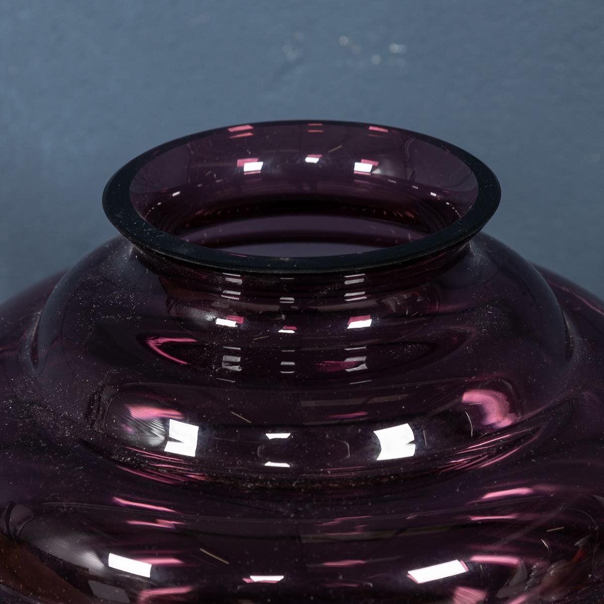 Zeitgenössische 21stC Murano Kunstglas Vase in 