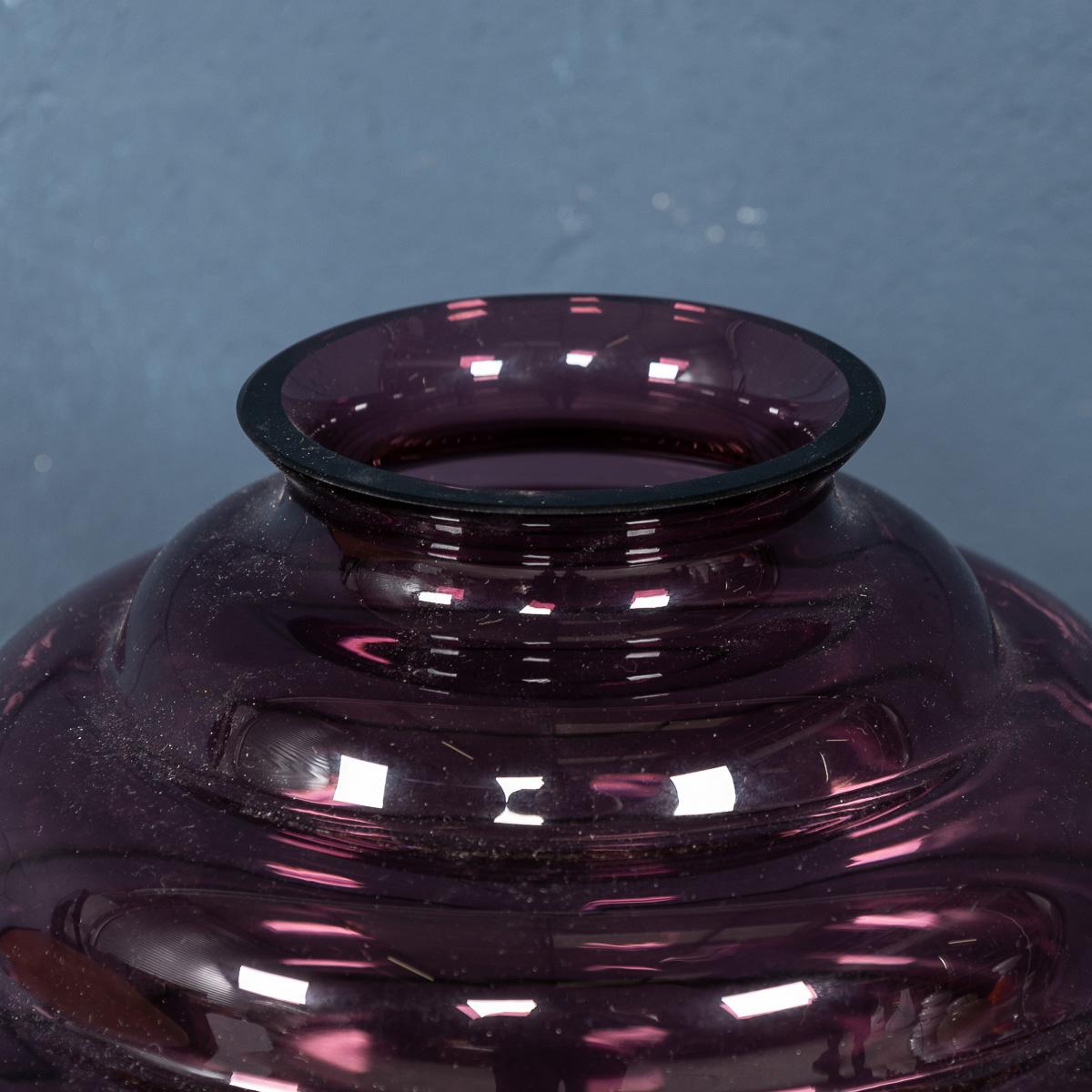 Zeitgenössische 21stC Murano Kunstglas Vase in 