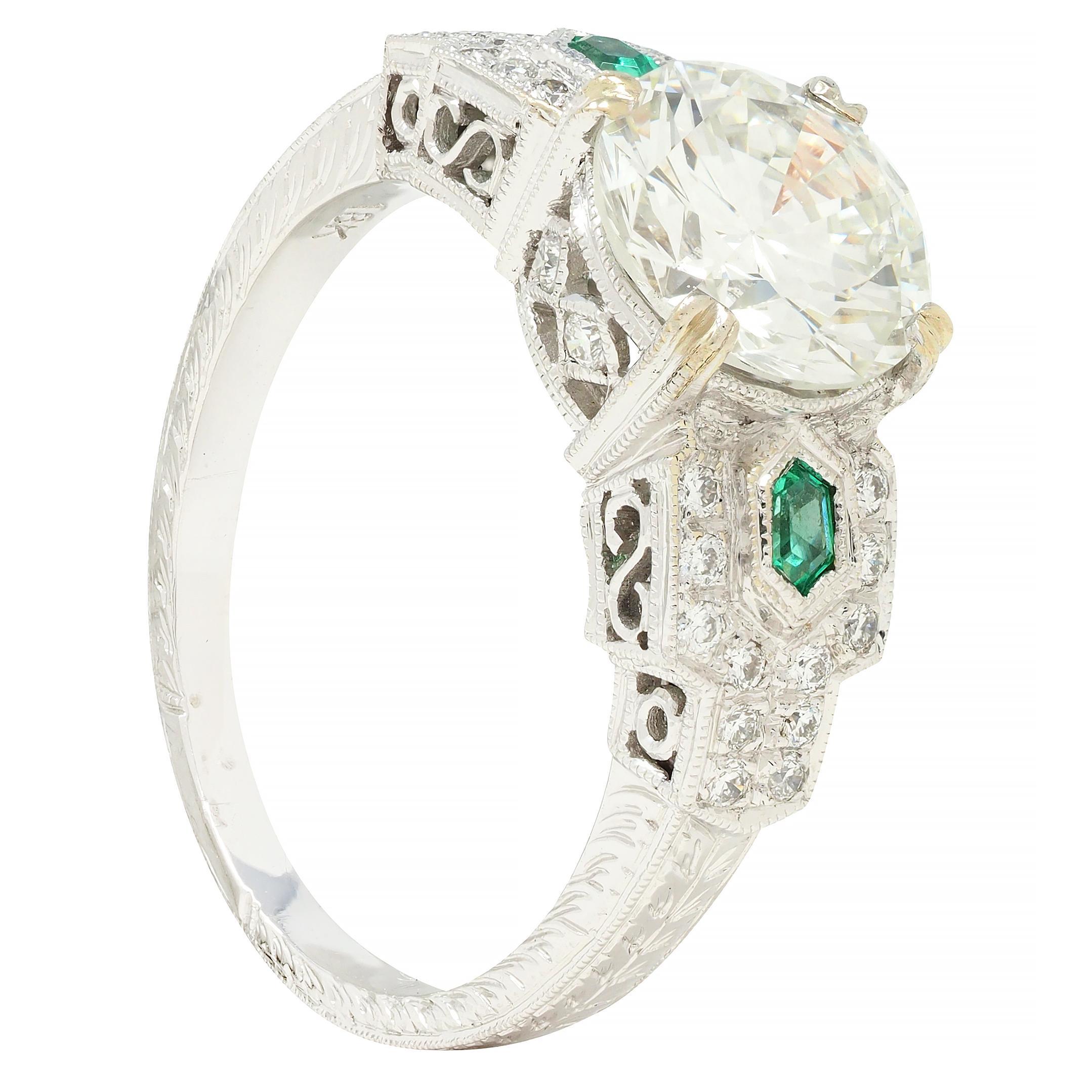 Contemporary 2.21 CTW Diamond Emerald 18 Karat White Gold Engagement Ring GIA For Sale 4