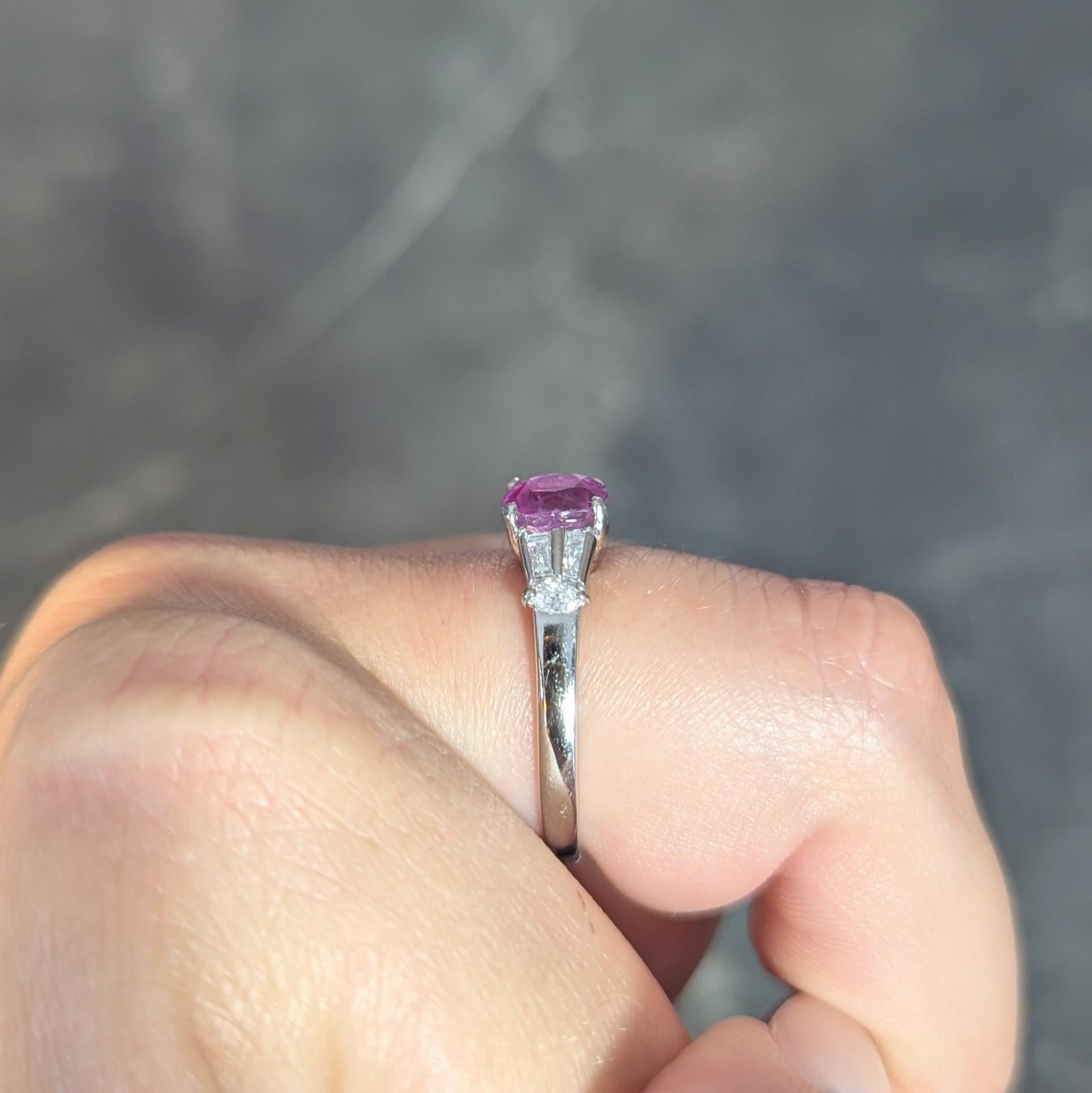 Contemporary 2.23 CTW No Heat Burma Ruby Diamond Platinum Ring GIA For Sale 9