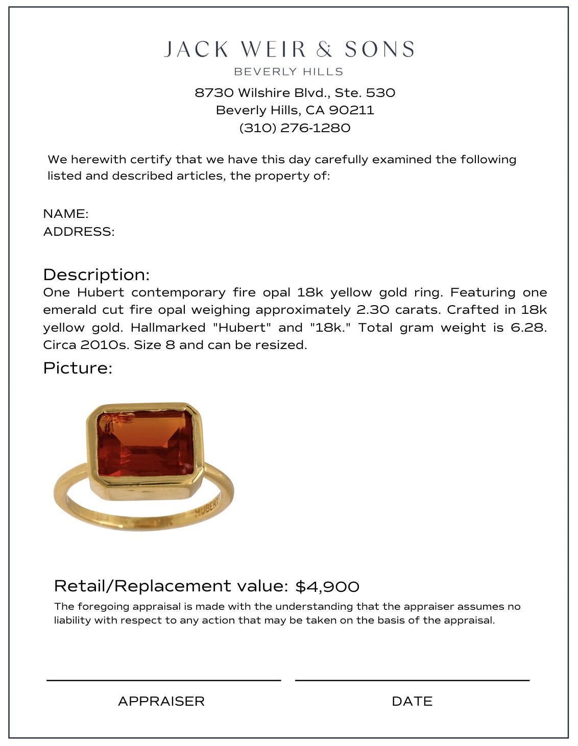 Contemporary 2.30 carat fire opal 18k yellow gold bezel ring en venta 1