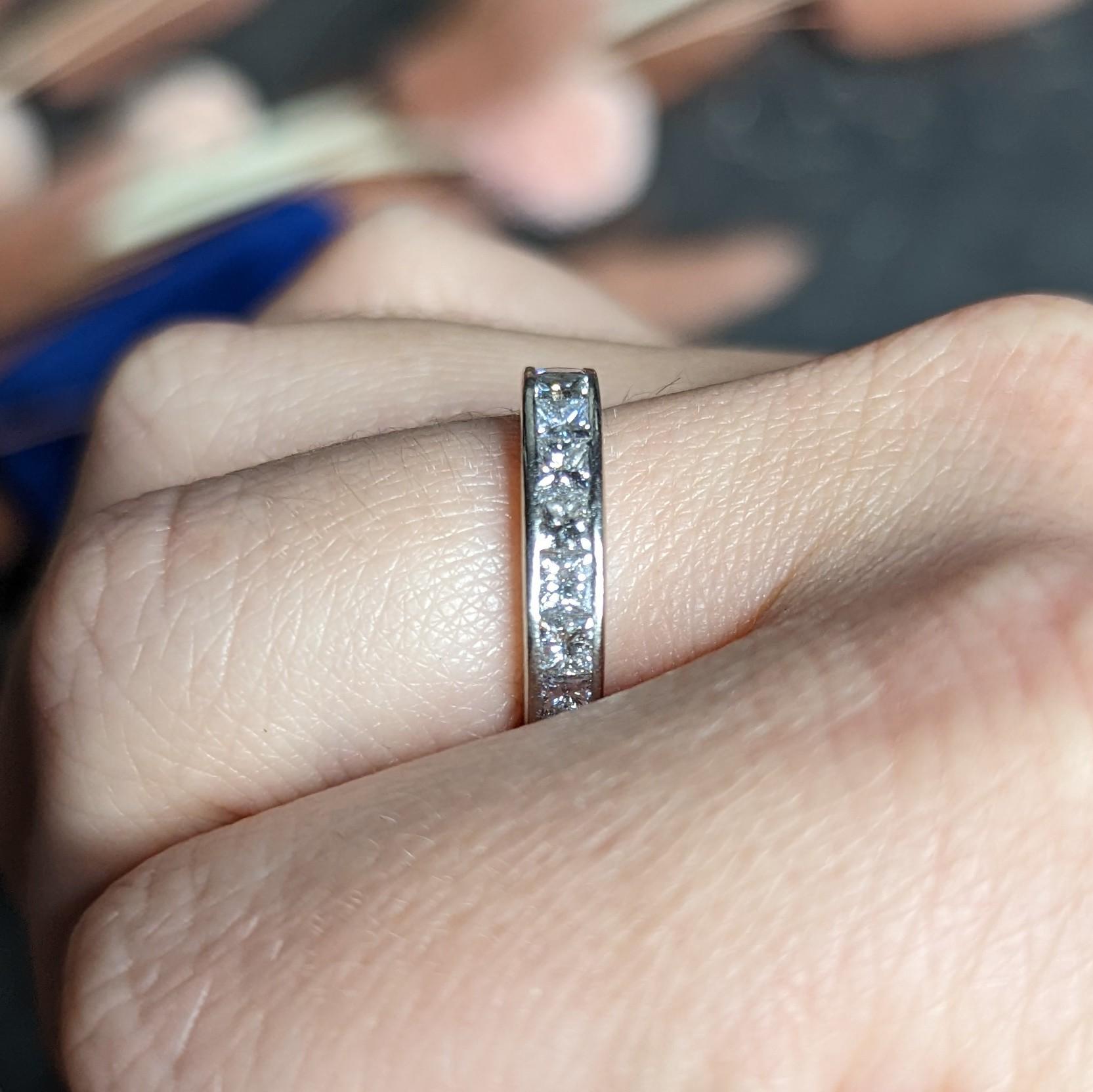 Contemporary 2.30 CTW Princess Cut Diamond Platinum Eternity Wedding Band Ring For Sale 5