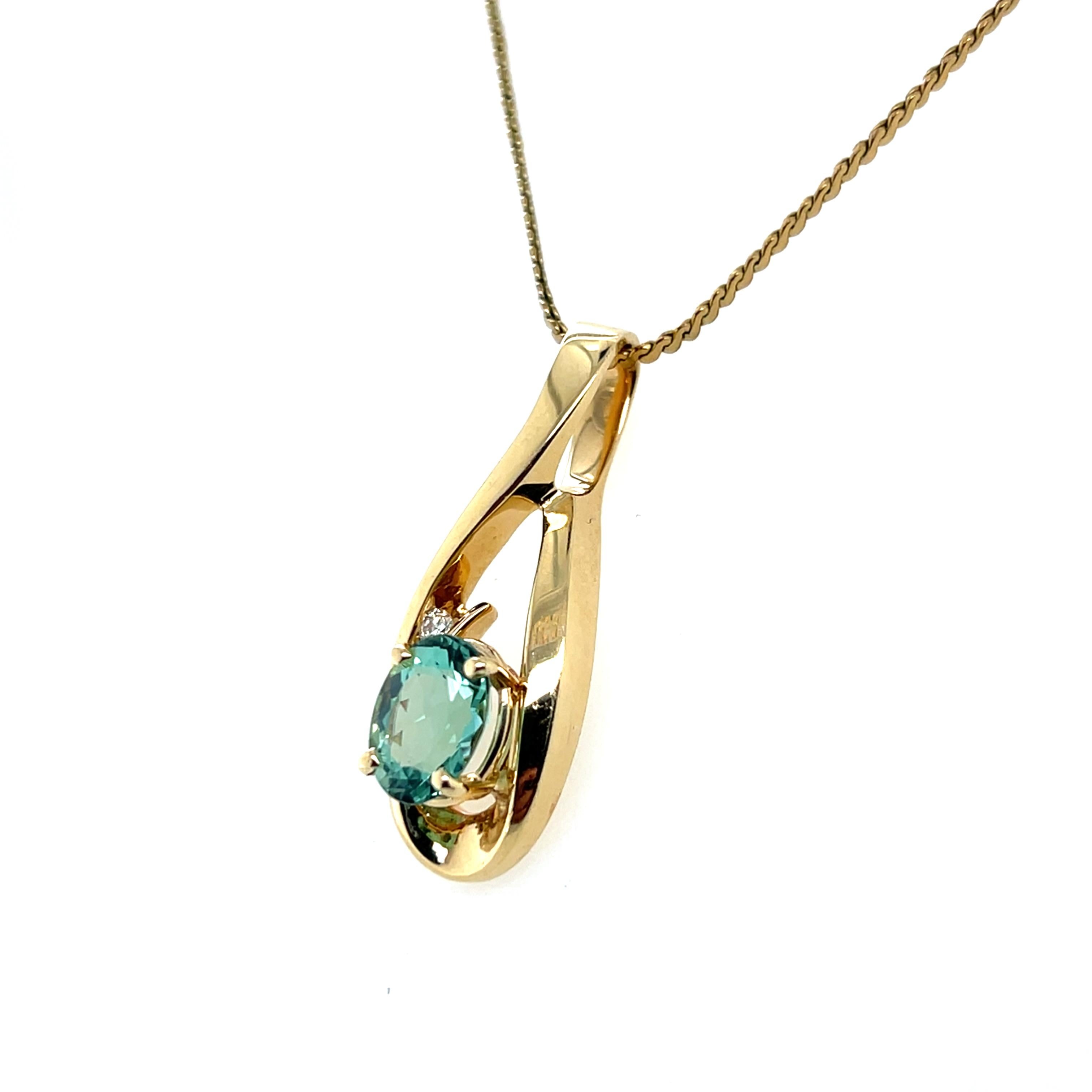 Pendentif contemporain en or jaune 14k et diamant en tourmaline verte de 2,33 carats Unisexe en vente
