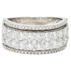 Contemporary 2.50 Carats Diamond 18 Karat White Gold Unisex Band Ring