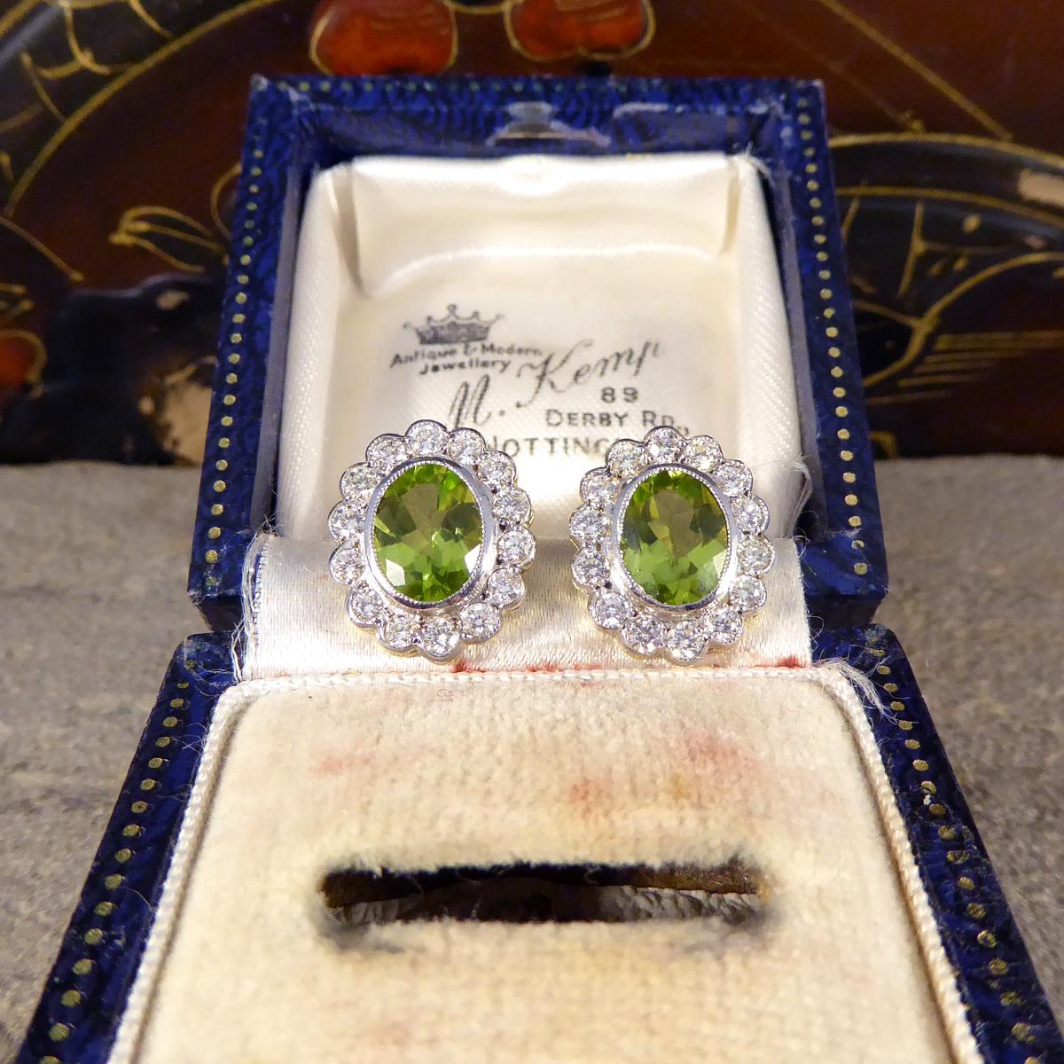 Contemporary 2.50 Carat Peridot and Diamond Cluster Earrings in 18 Carat Gold In Excellent Condition For Sale In Yorkshire, West Yorkshire