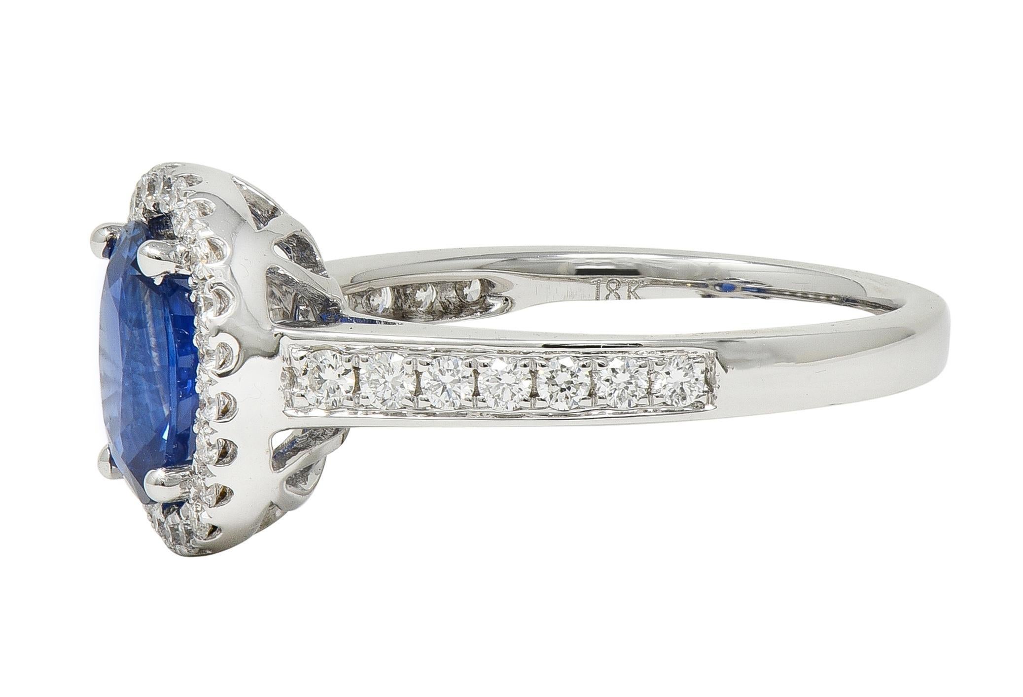 Zeitgenössischer 2,56 CTW Saphir-Diamant 18 Karat Weißgold Halo-Ring Damen im Angebot