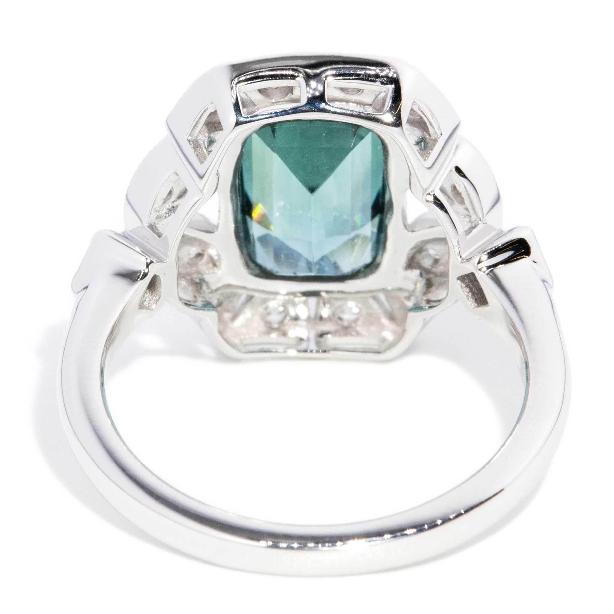 Contemporary 2,66ct Teal Turmalin & Diamant Ring 18ct Weißgold im Angebot 5