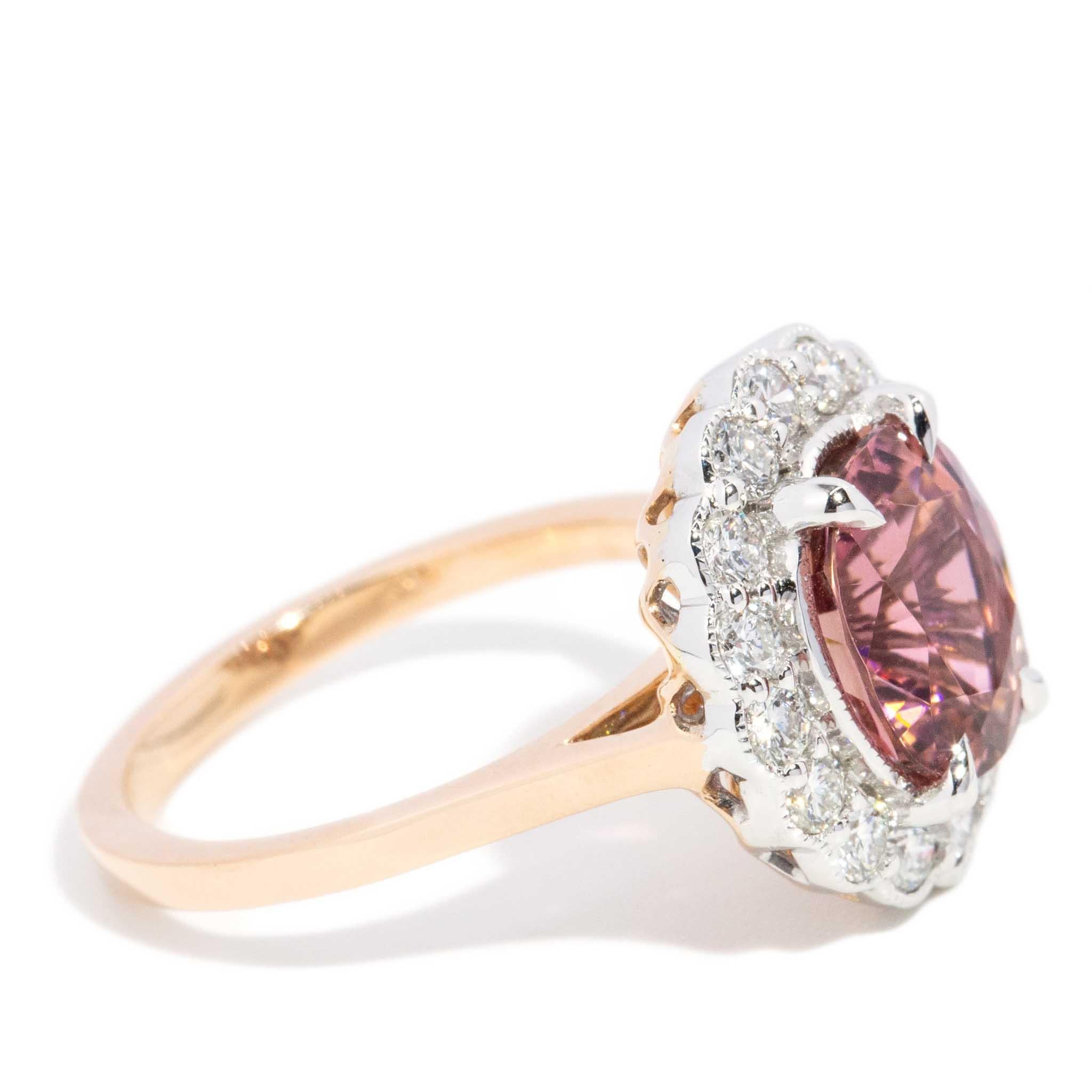 Contemporary 2.69ct Orangish Pink Tourmaline & Diamond Halo Ring 18ct Gold For Sale 4