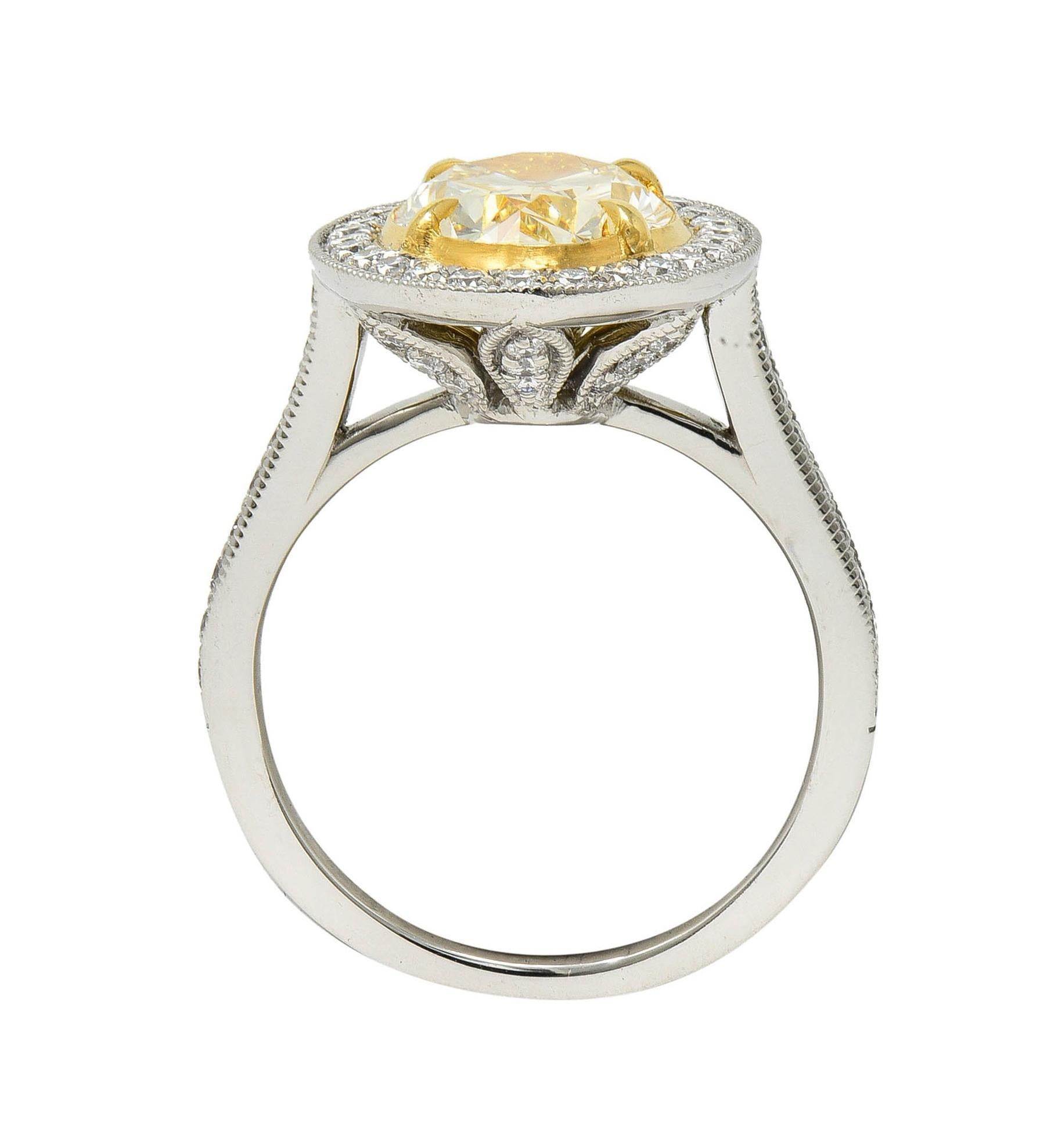Contemporary 2.72 CTW Yellow Diamond Platinum 18 Karat Gold Halo Ring GIA For Sale 7