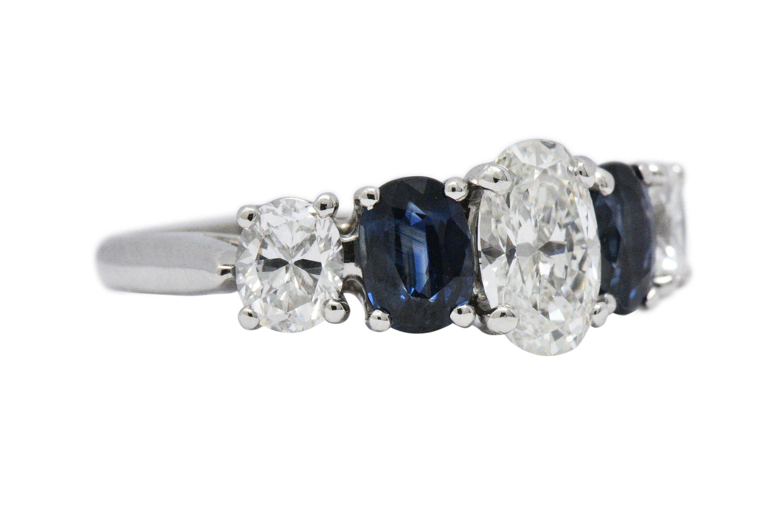 Contemporary 2.90 Carat Diamond Sapphire Platinum Ring GIA Certified In Excellent Condition In Philadelphia, PA