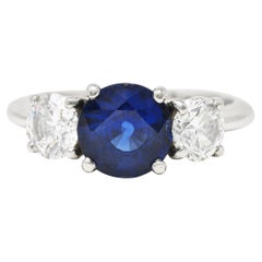 Contemporary 2.92 Carats Sapphire Diamond Platinum Three Stone Ring