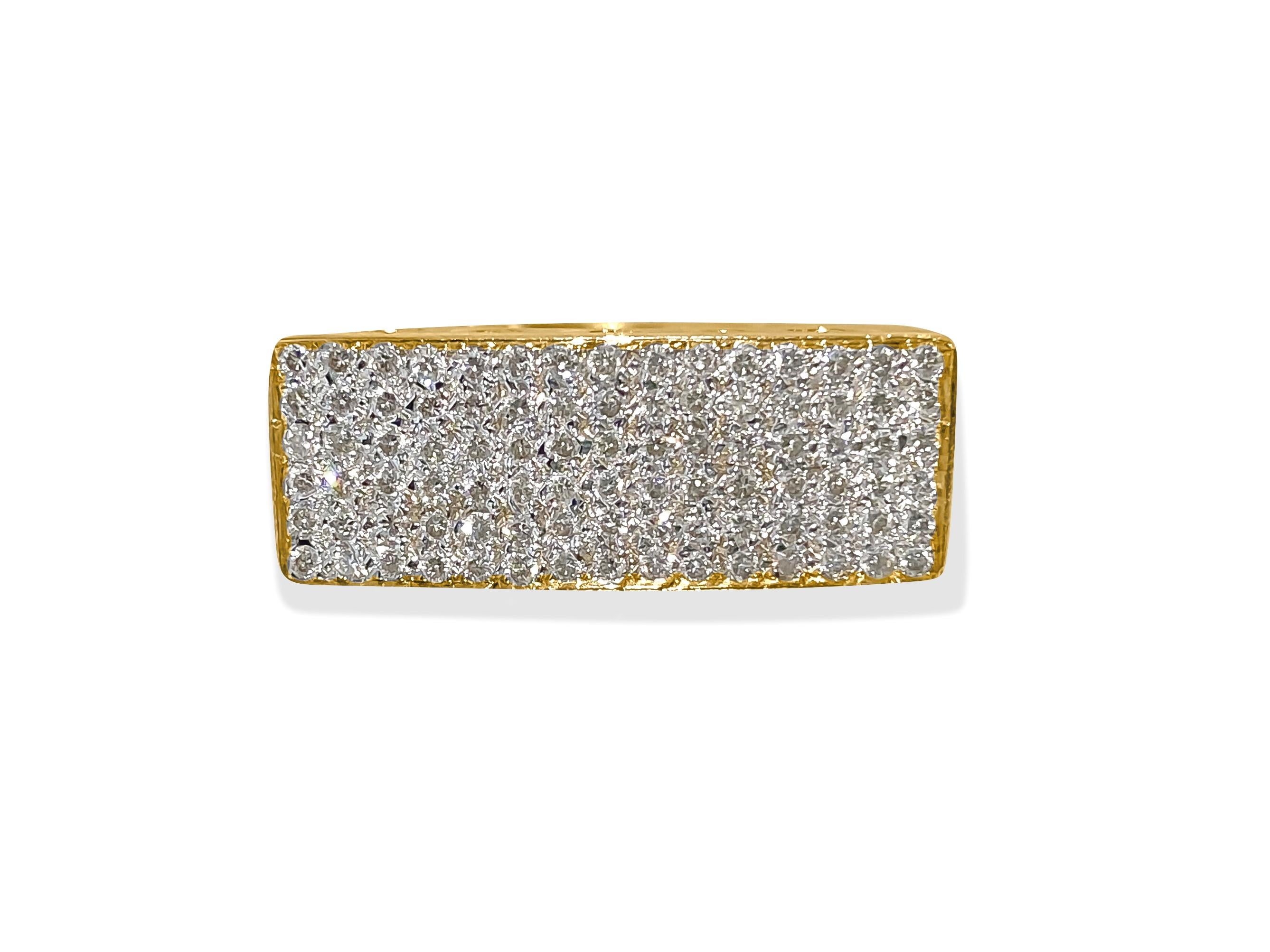 Taille brillant Bague contemporaine en or 18 carats avec grappe de diamants de 3,00 carats en vente