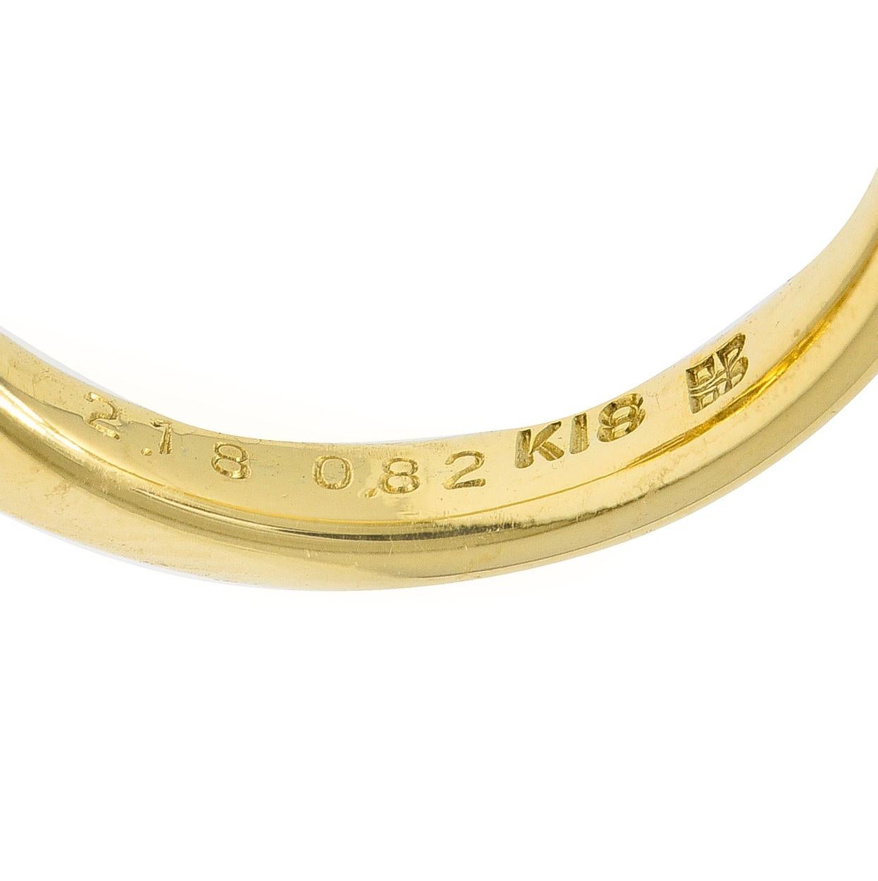Contemporary 3.00 Carats Fancy Yellow Diamond 18 Karat Gold Engagement Ring 2