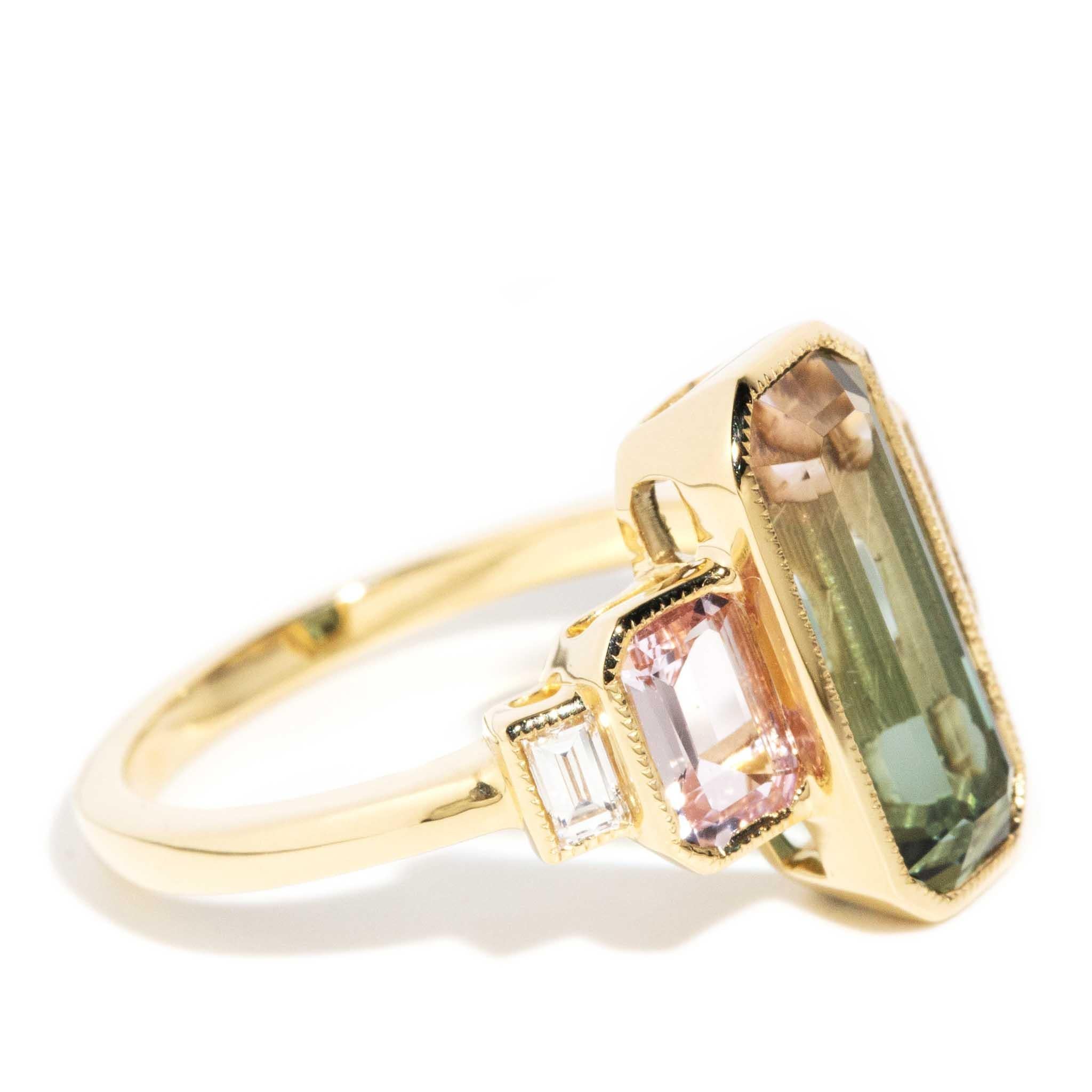 Contemporary 3.29ct Watermelon Tourmaline Sapphire & Diamond Ring 18 Carat Gold For Sale 2