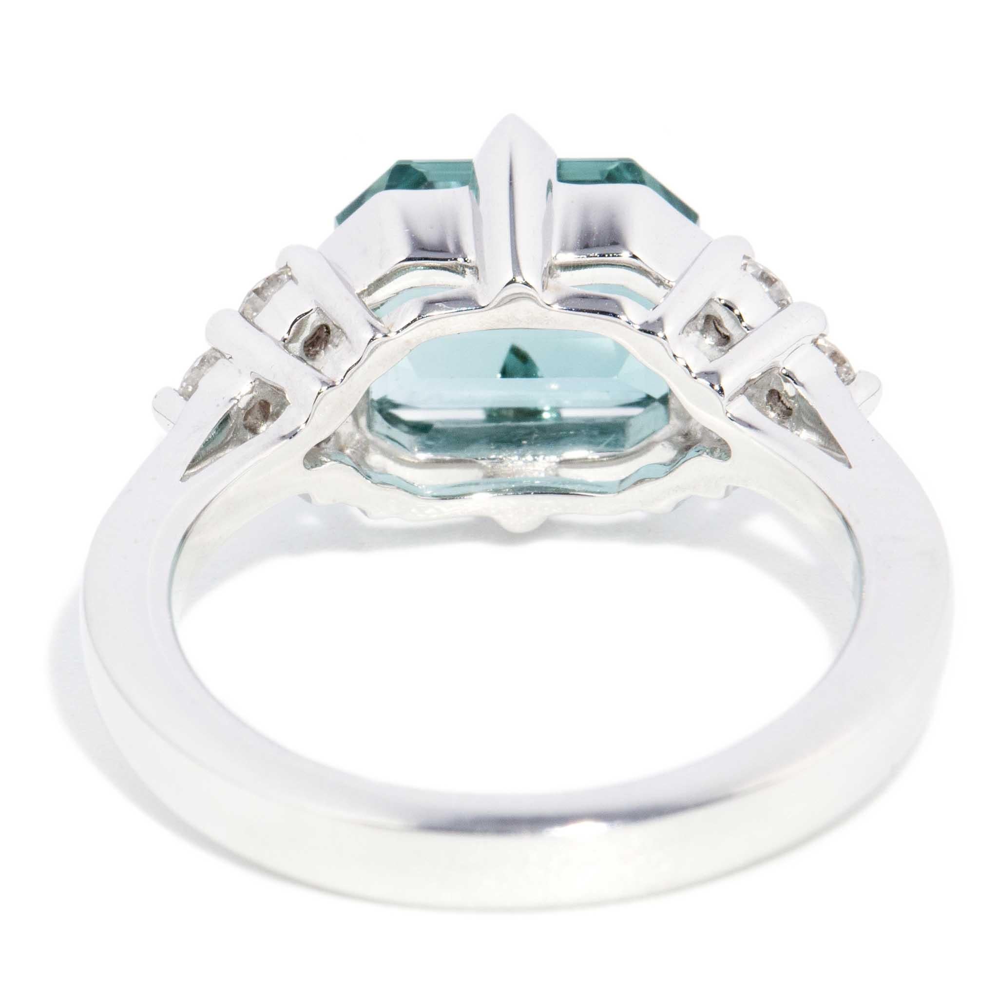 Contemporary 3.36ct Seafoam Tourmaline & Diamond Ring 18ct White Gold For Sale 5