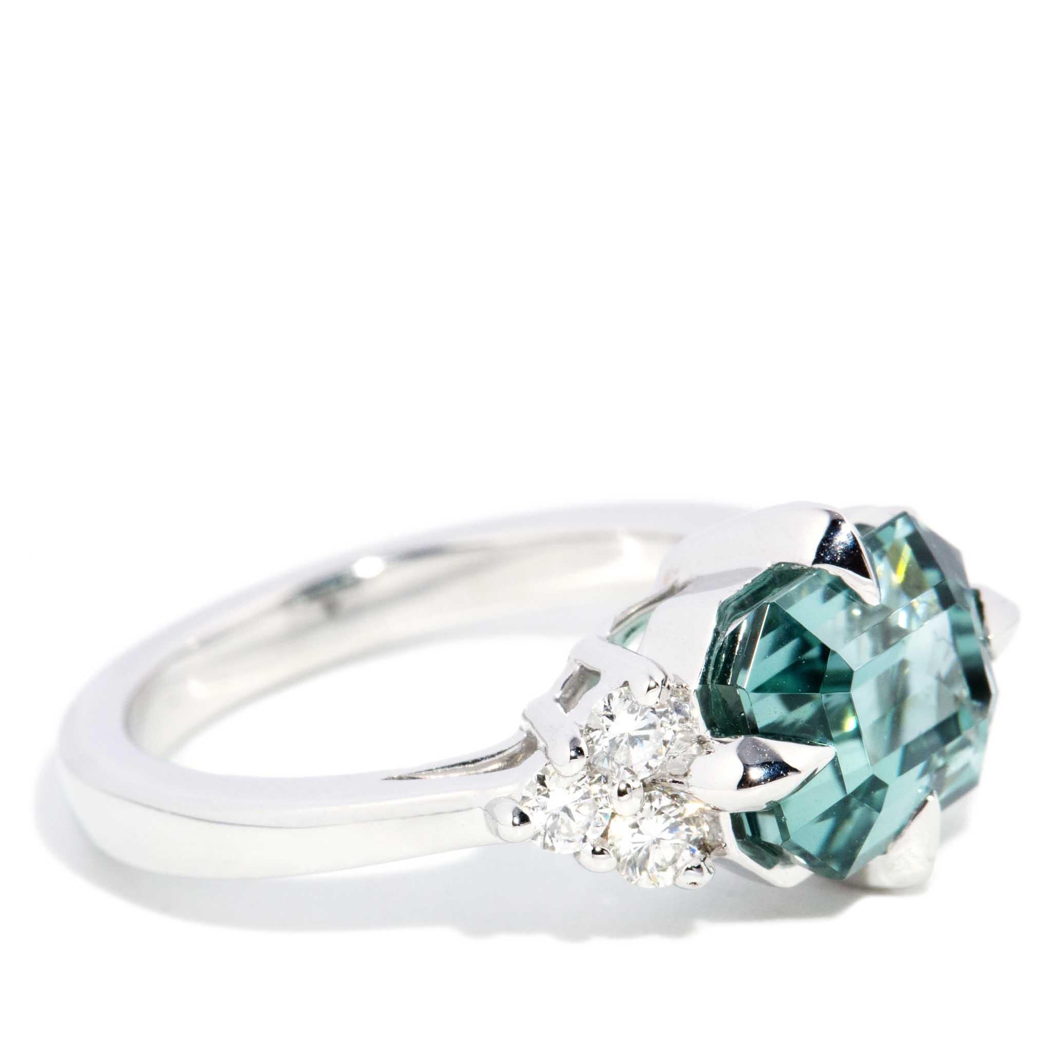 Contemporary 3.36ct Seafoam Tourmaline & Diamond Ring 18ct White Gold For Sale 1