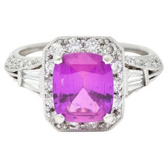Contemporary 3.37 Carats Pink Sapphire Diamond 18 Karat White Gold Ring