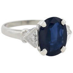 Contemporary 3.45 Carat Sapphire and Diamond Ring