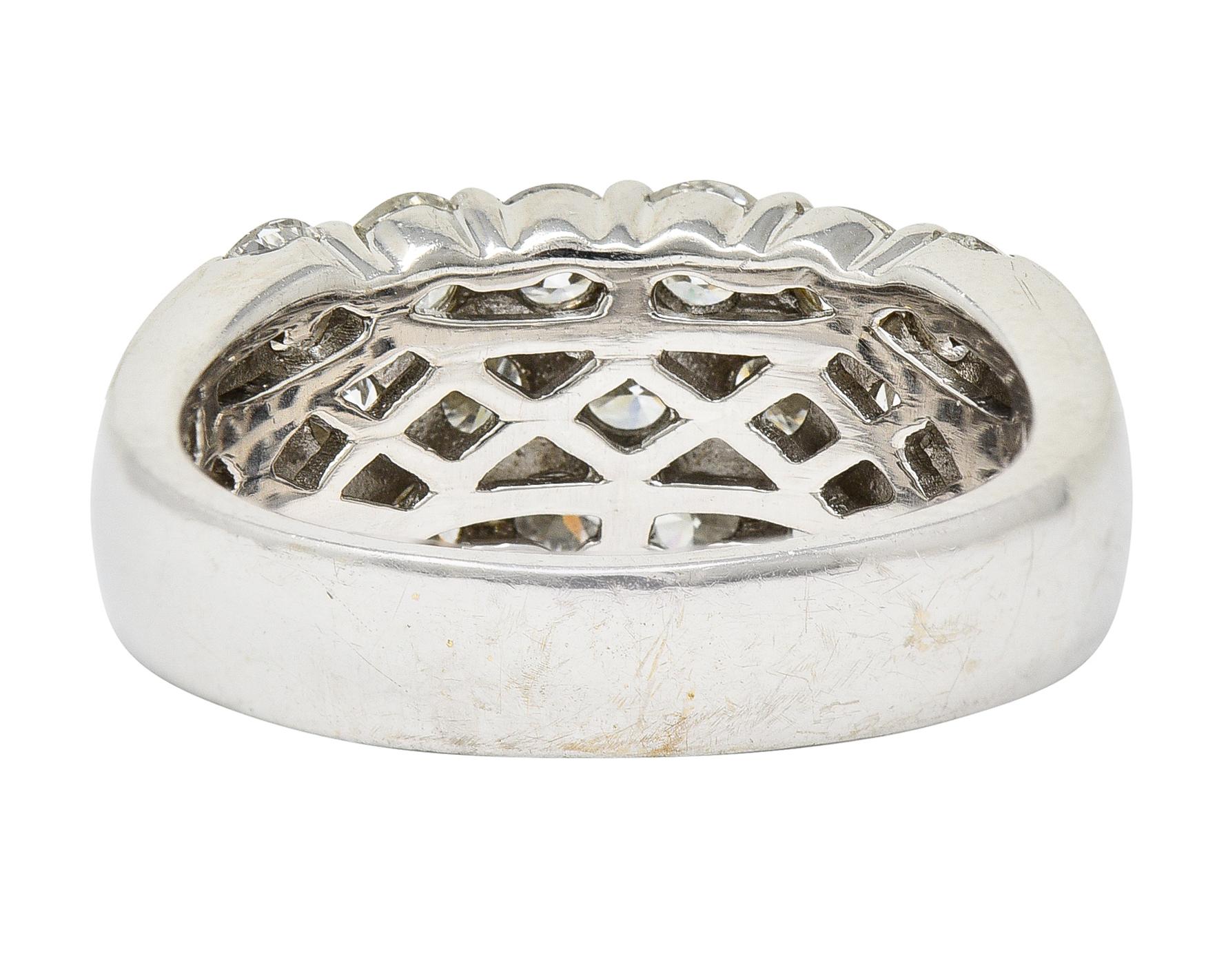 Contemporary 3.50 Carats Pave Diamond 18 Karat White Gold Band Ring In Excellent Condition In Philadelphia, PA